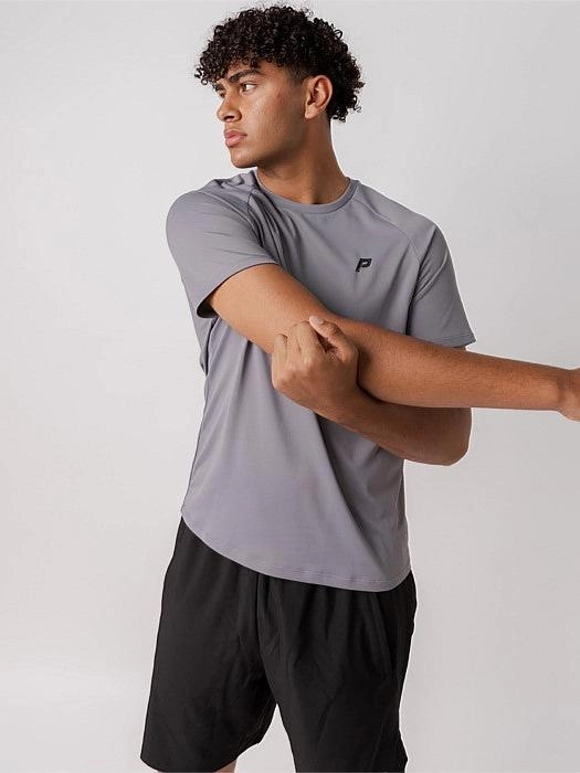 Performance Tee in Steel Relaxed Style
