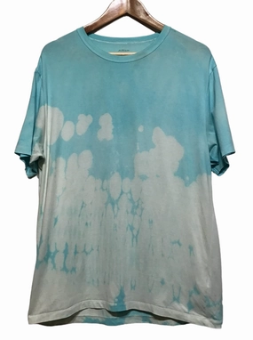 Blue Tie Dye Tee (Size L) Fashionable Comfort
