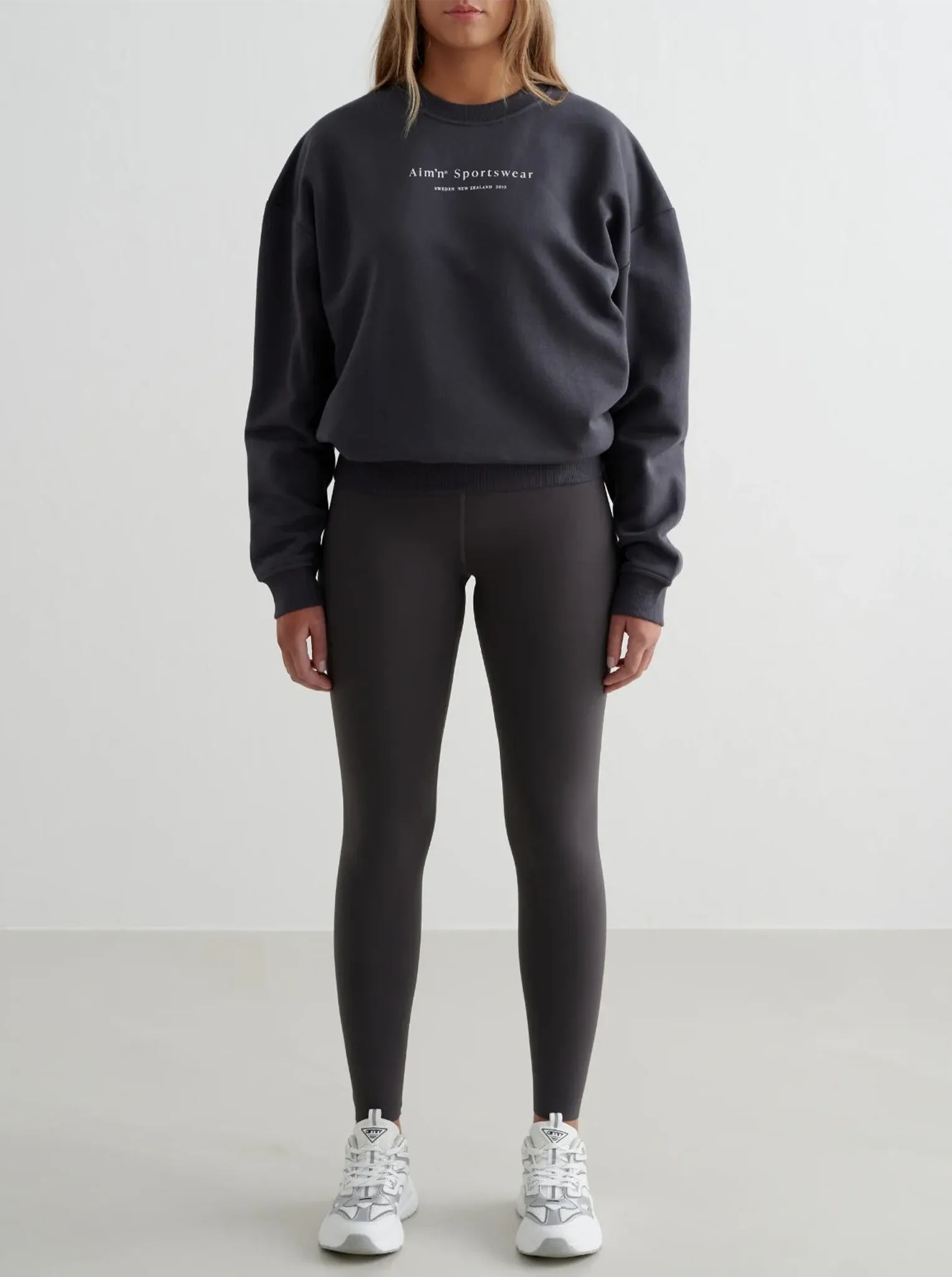 Shadow Grey Serif Sweatshirt Sweat Resistant Interior