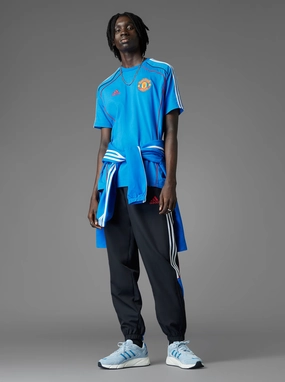 Wedding UV resistant Manchester United UBP Tee