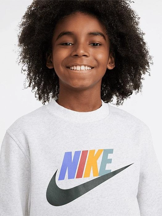 wrinkle free Sportswear Club Fleece Sweatshirt Youth