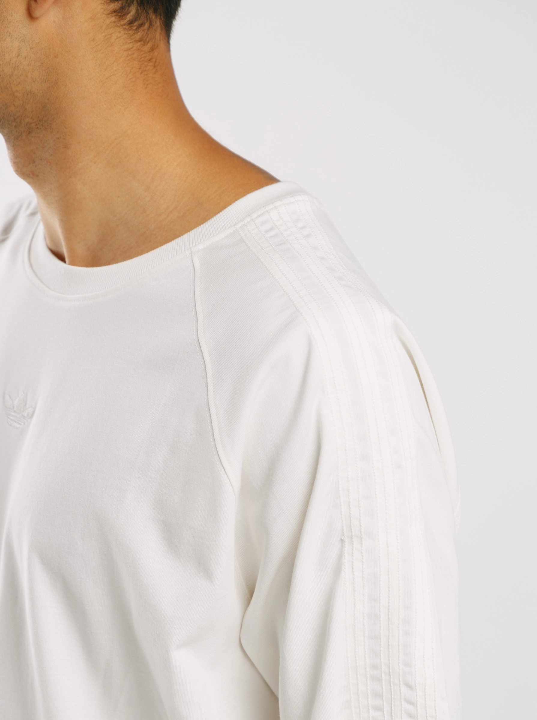 Premium Essentials T-Shirt Summer Wardrobe