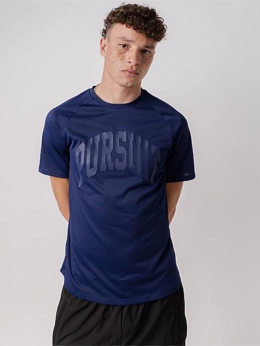 Sporty Vibe Casual Fit Performance Arch Tee in Midnight