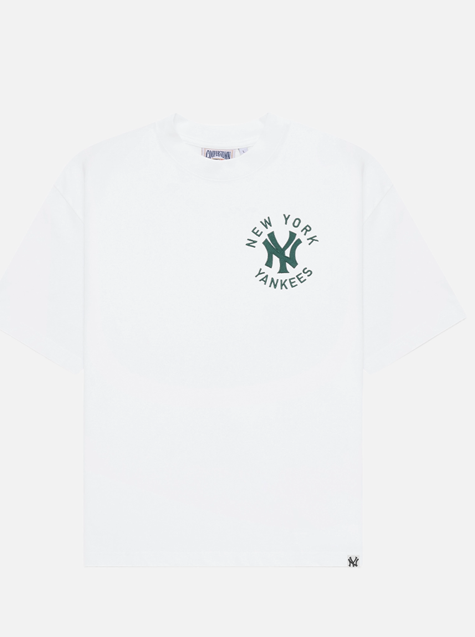 New York Yankees Logo Tee Basic Wardrobe Piece Street Comfort Style