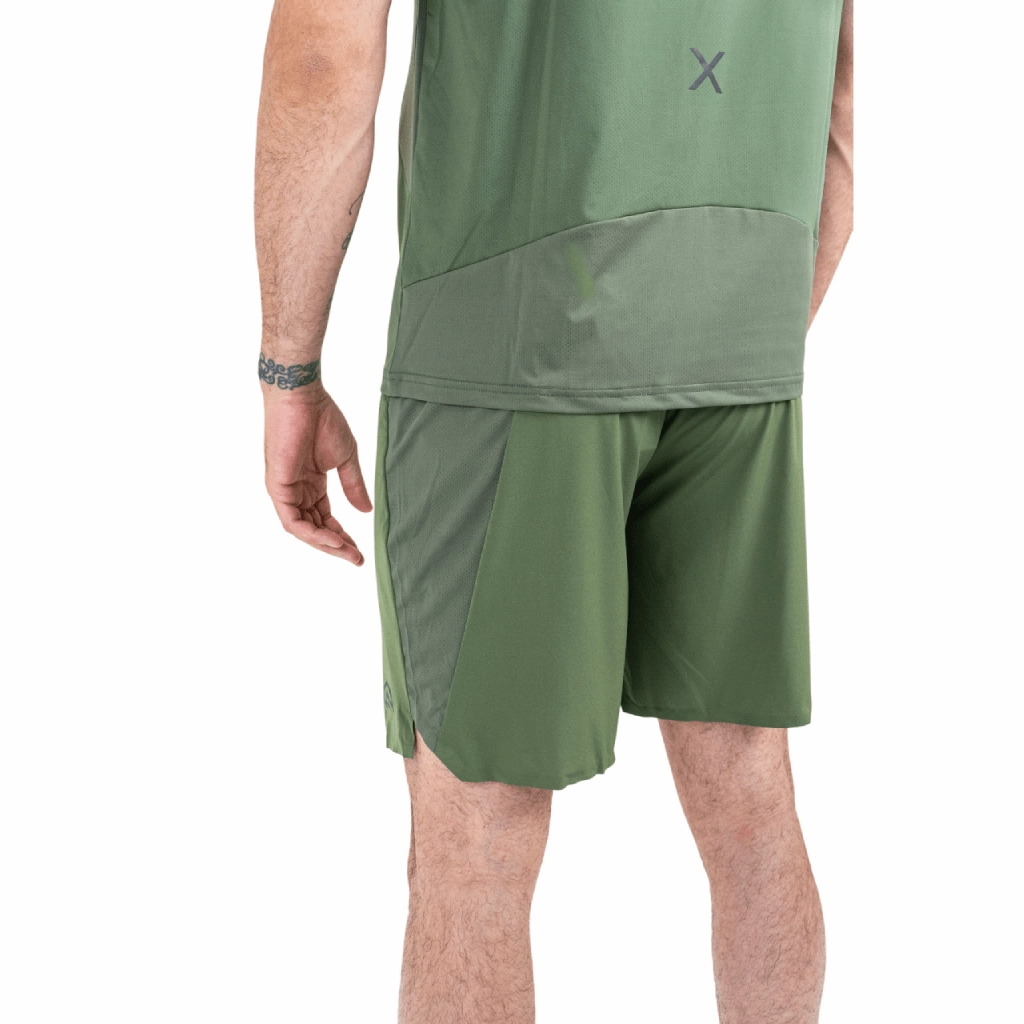 Cool Comfort Poolside Wear Flux Tech Short Men
