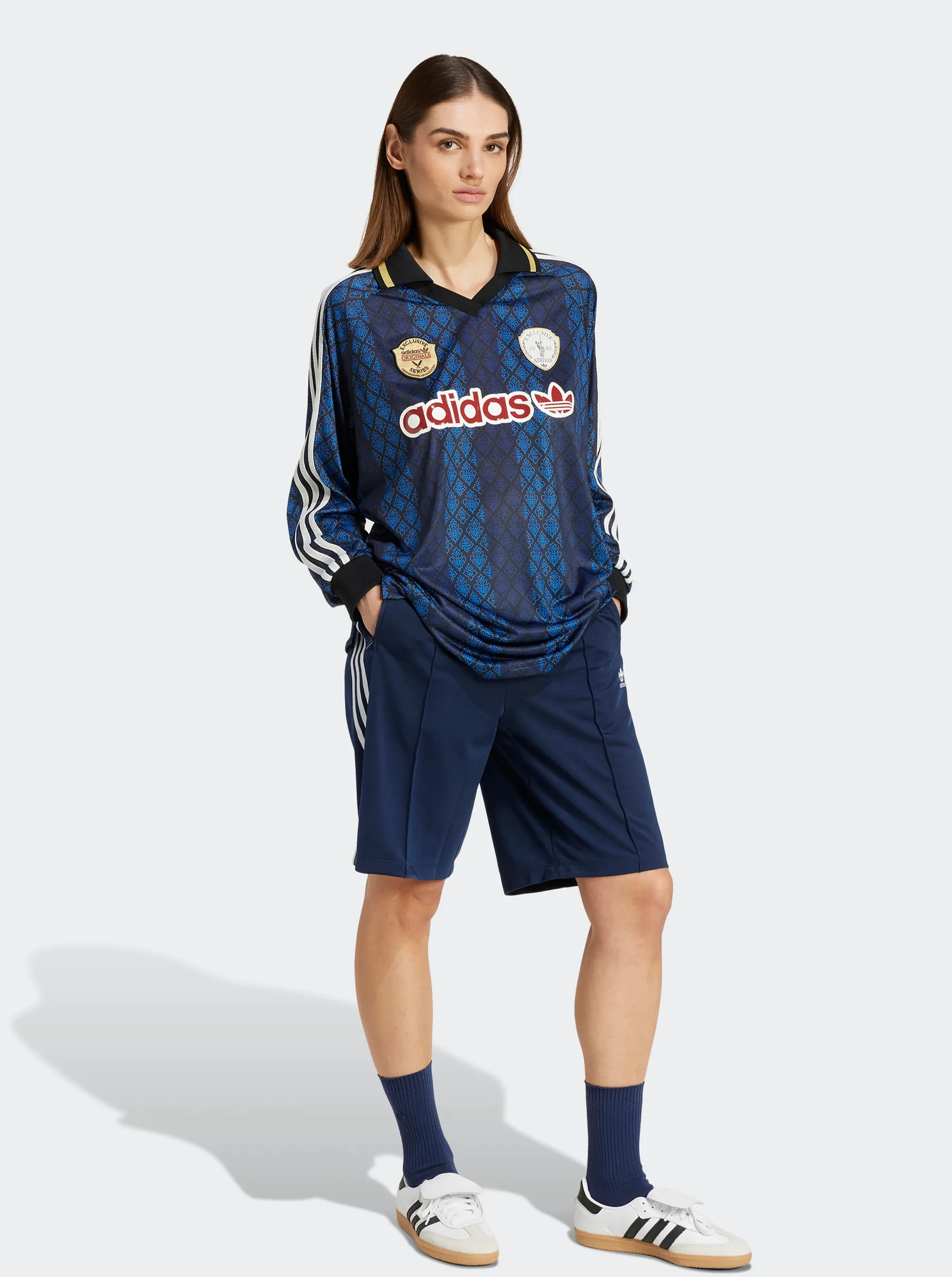 Retro Sports Cricket-Inspired Long Sleeve Jersey Odor Resistant Technology Peacock like