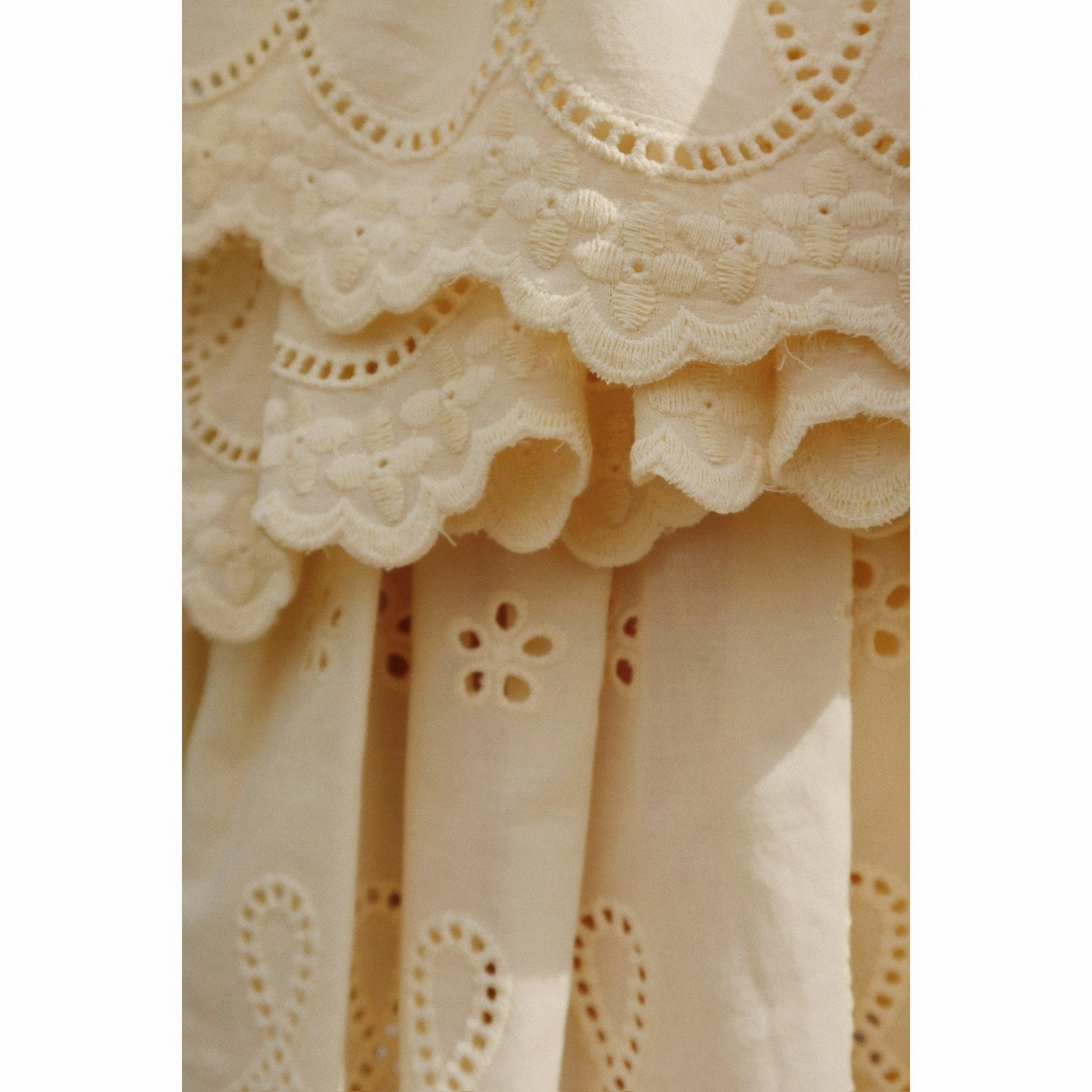 Soft Tones Konges Sl?jd Cloud Cream Posey Smock Skirt