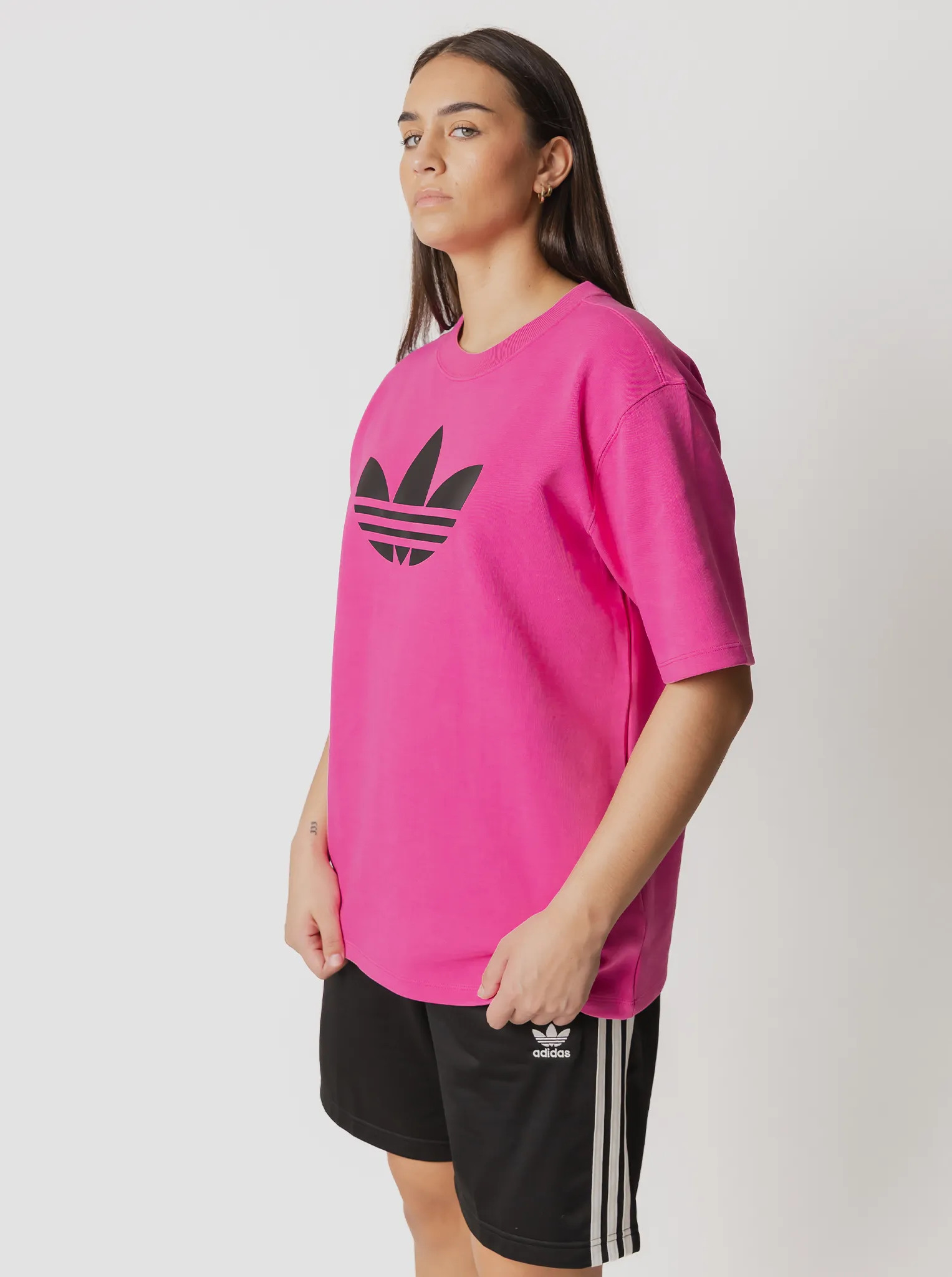 Spacer Trefoil Tee Layered Wear AntiPilling Treatment