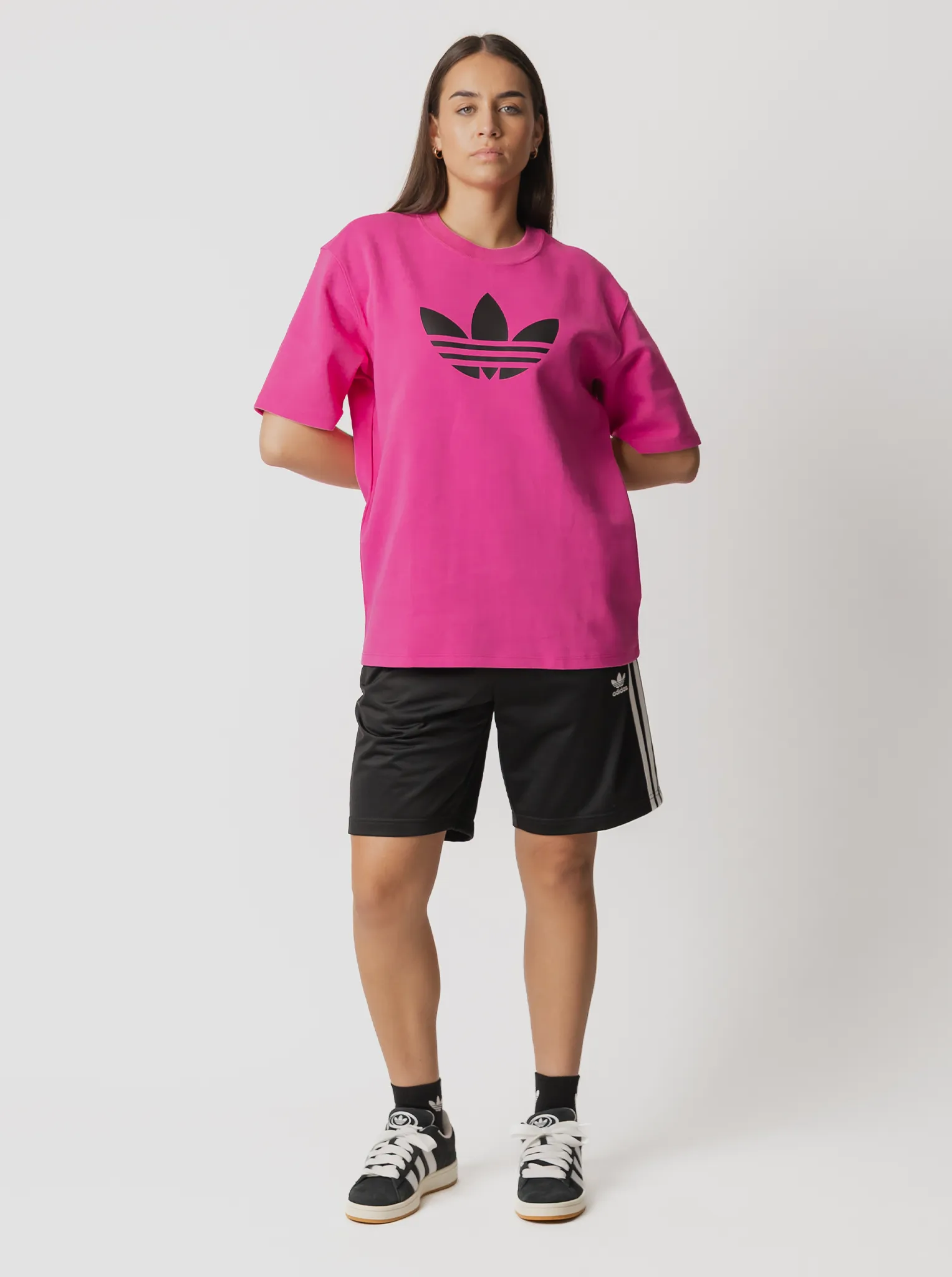 Spacer Trefoil Tee Cool Weather Wear