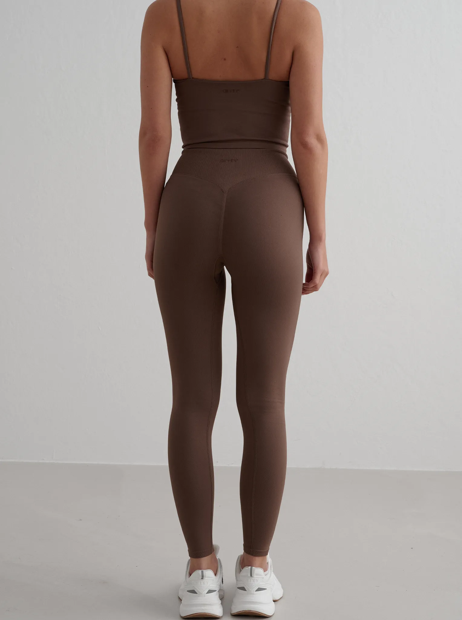 Shape Seamless Tights Performance Fit
