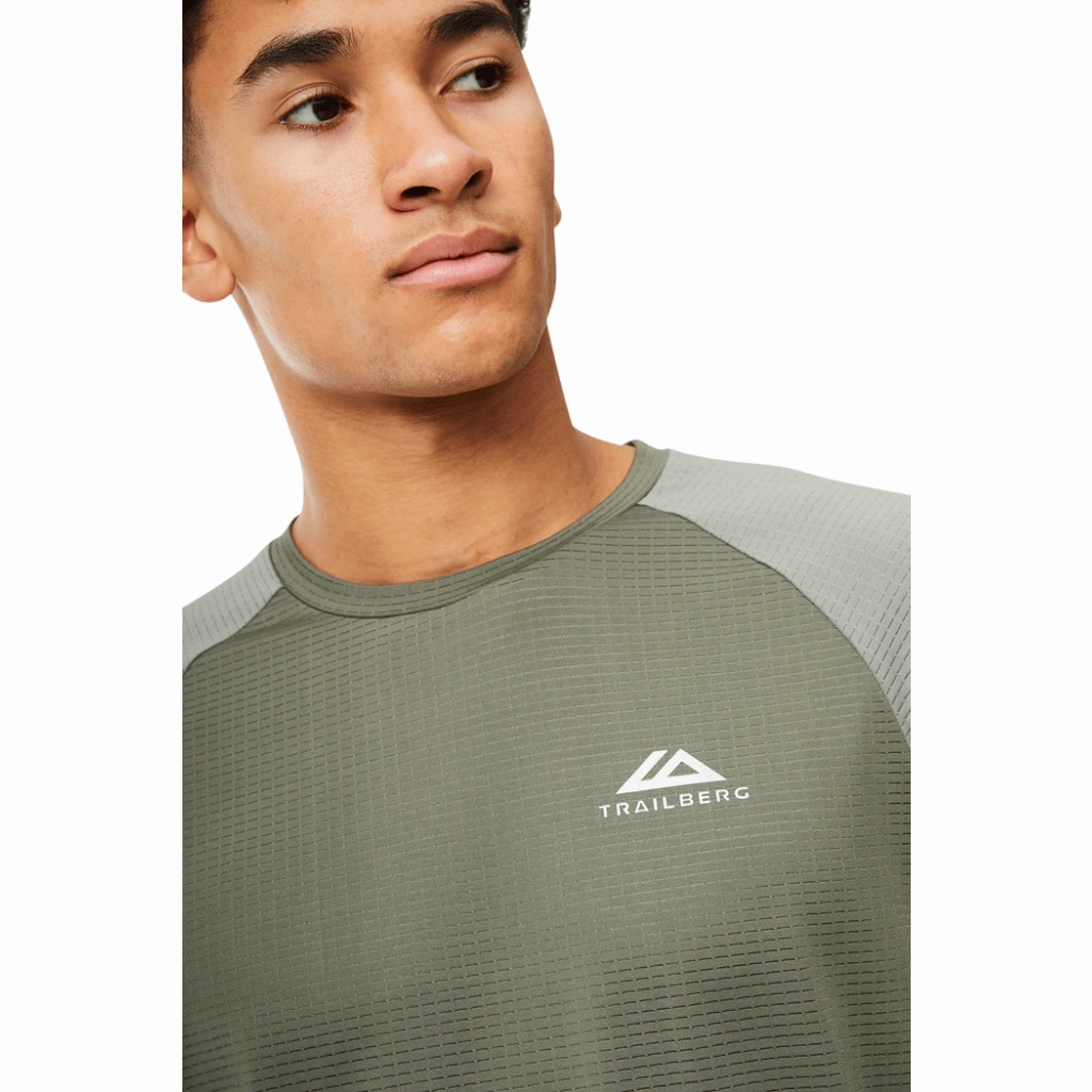 Breathable Cotton Fabric Seasonal top Trailberg Rapid Dash T-Shirt Men