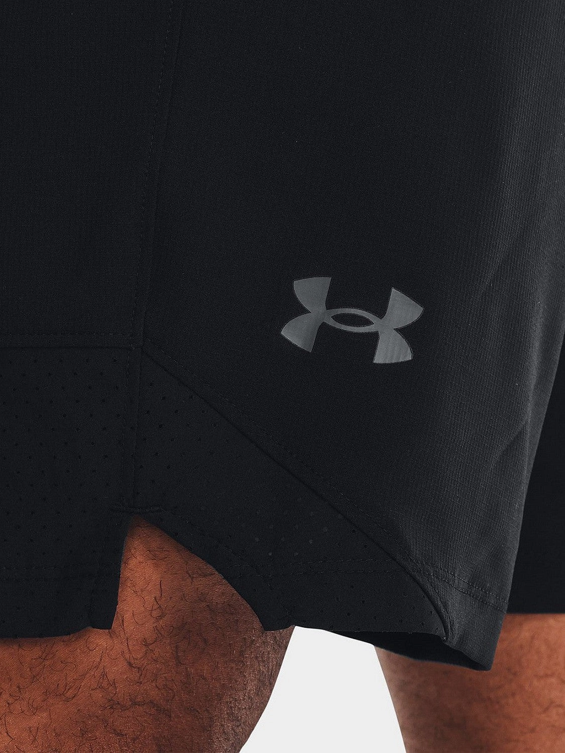 Anti Pilling Fabric Vanish Woven Shorts