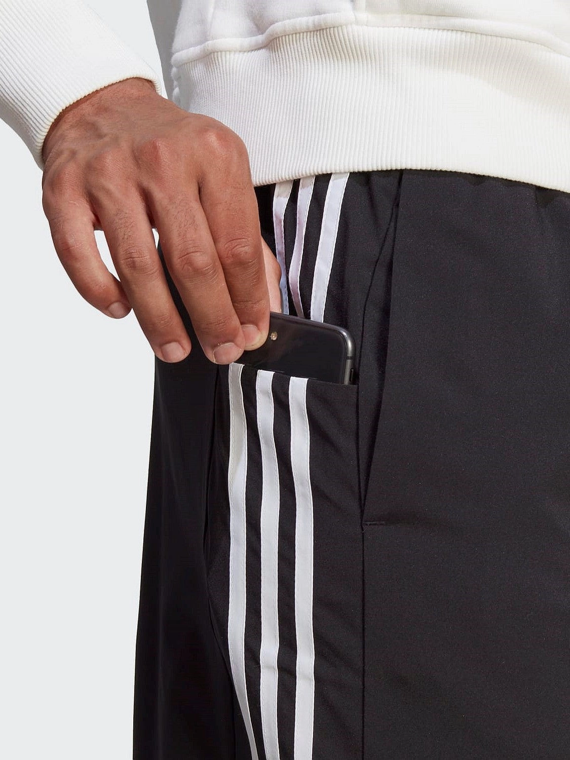 picnic wear Color Variety Chelsea 3-Stripe Shorts Mens