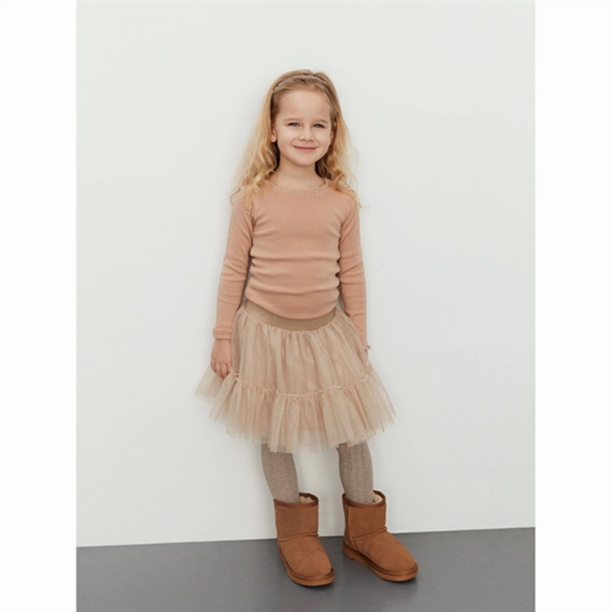 Non see through Outfit Ideas Sofie Schnoor Beige Skirt