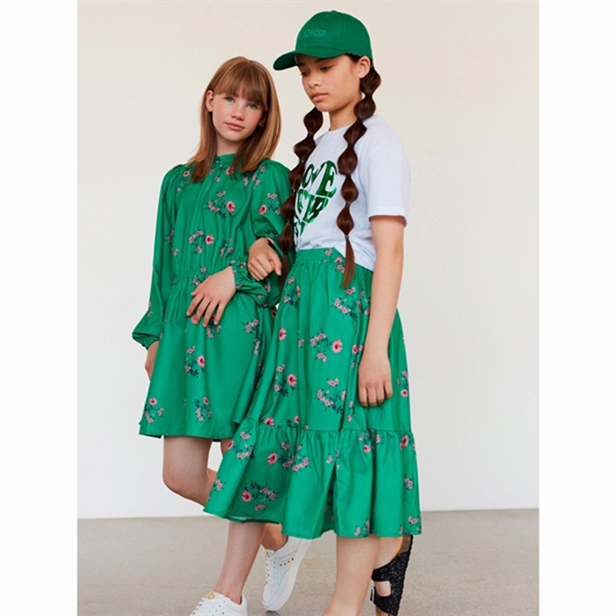Sofie Schnoor Green Skirt Cozy Movement