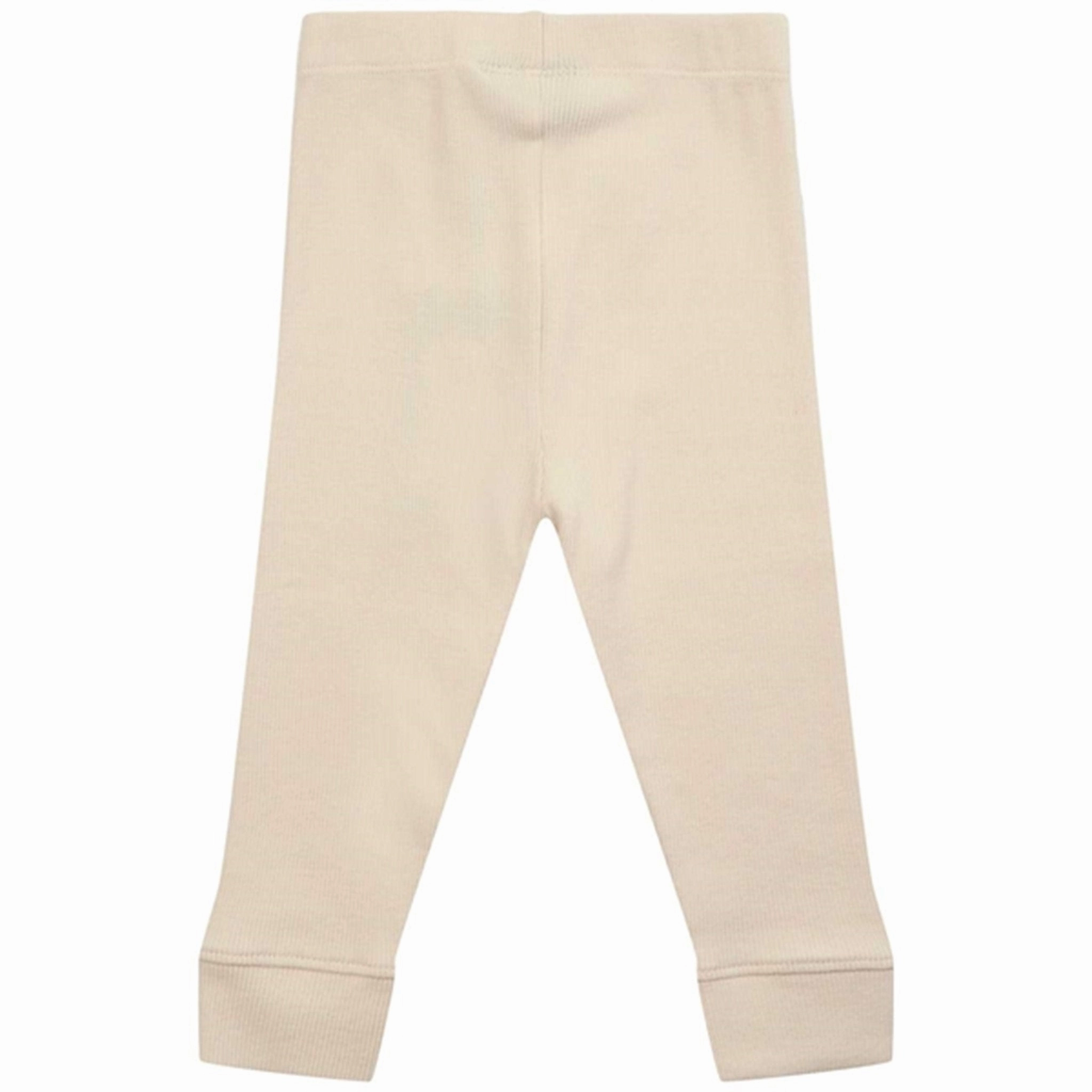 Sofie Schnoor Offwhite Leggings Travel Outfit Shape Retain core strength