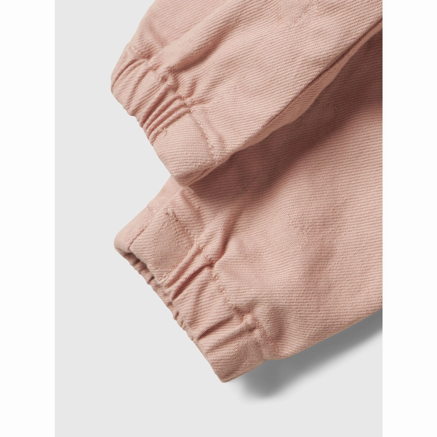 Lil'Atelier Misty Rose Nbflamina Loose Twi Overall 4018-Ck Lil Smooth zipper closure Distressed finish