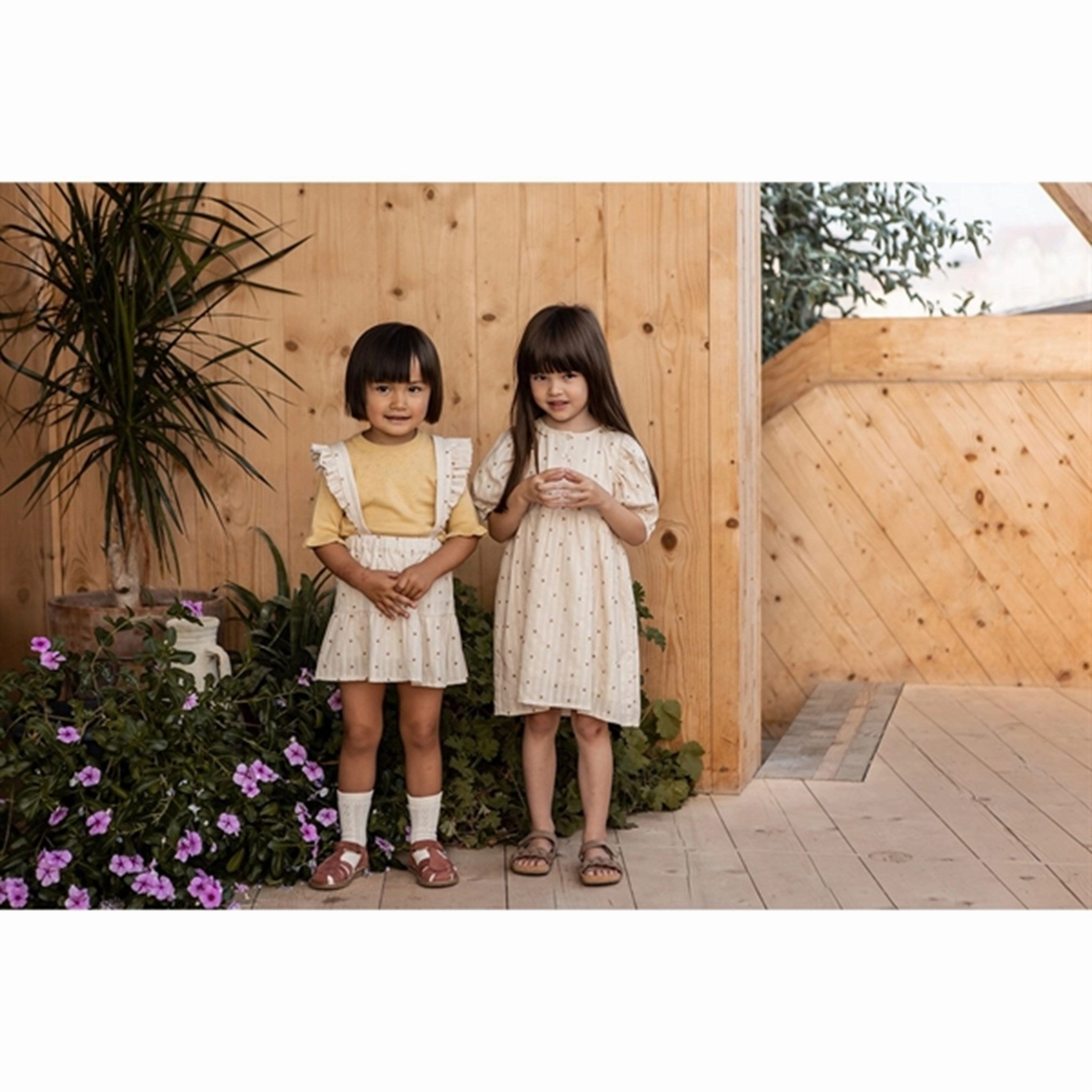 Outdoor Gathering Faux Leather Fliink Sandshell Aop Nanna Skirt