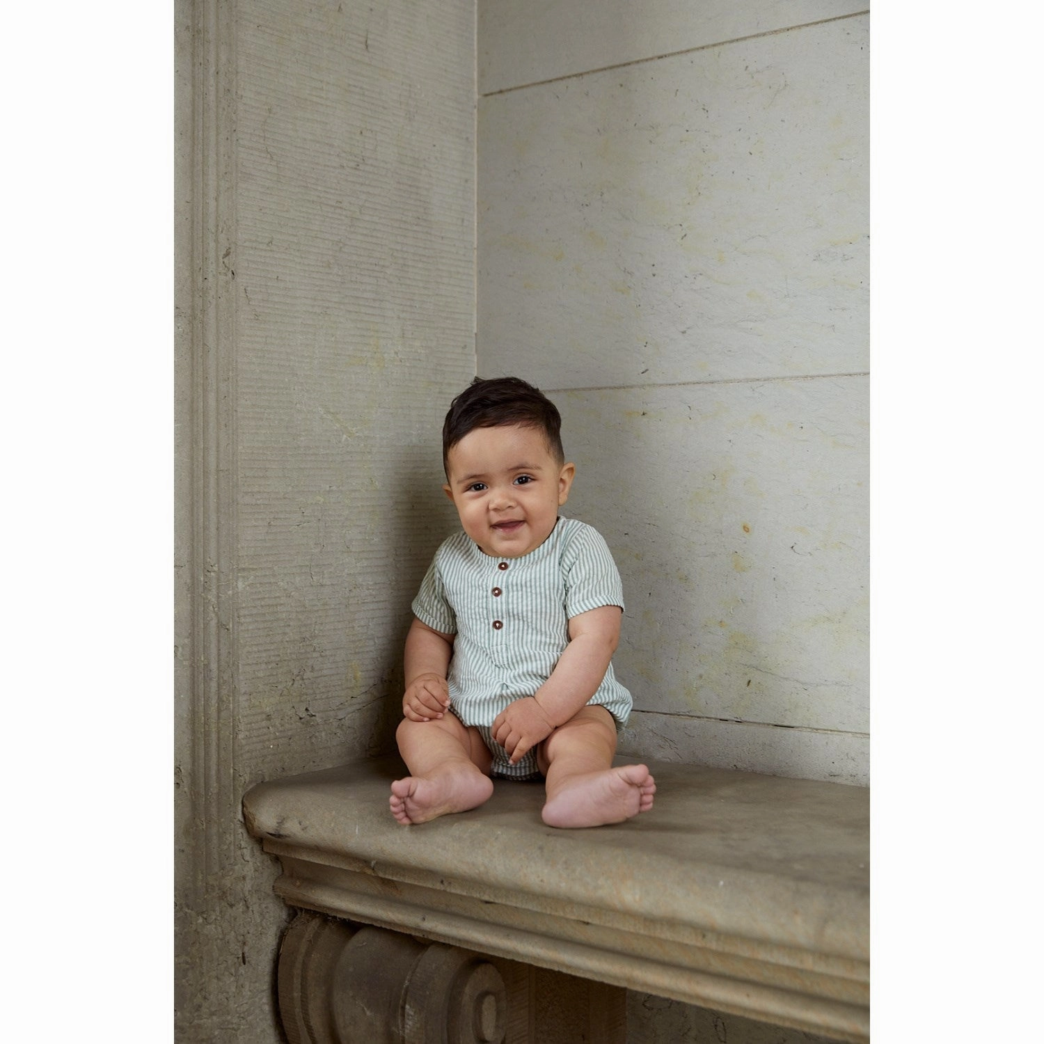 Outdoor Worker Dynamic Casual COPENHAGEN COLORS Green W Cream Stripe Seersucker Romper W. Sleeves