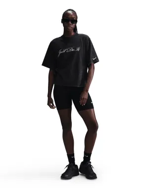 Sportswear T-Shirt Flattering Fit Playful Prints