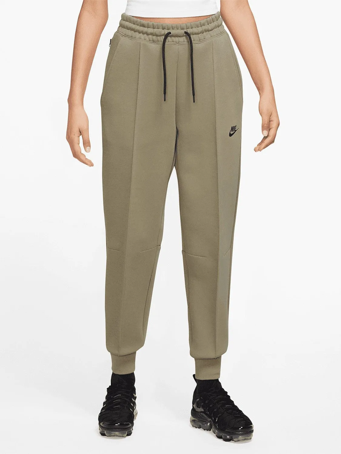 Lounge-friendly Sportswear Tech Fleece Mid-Rise Jogger