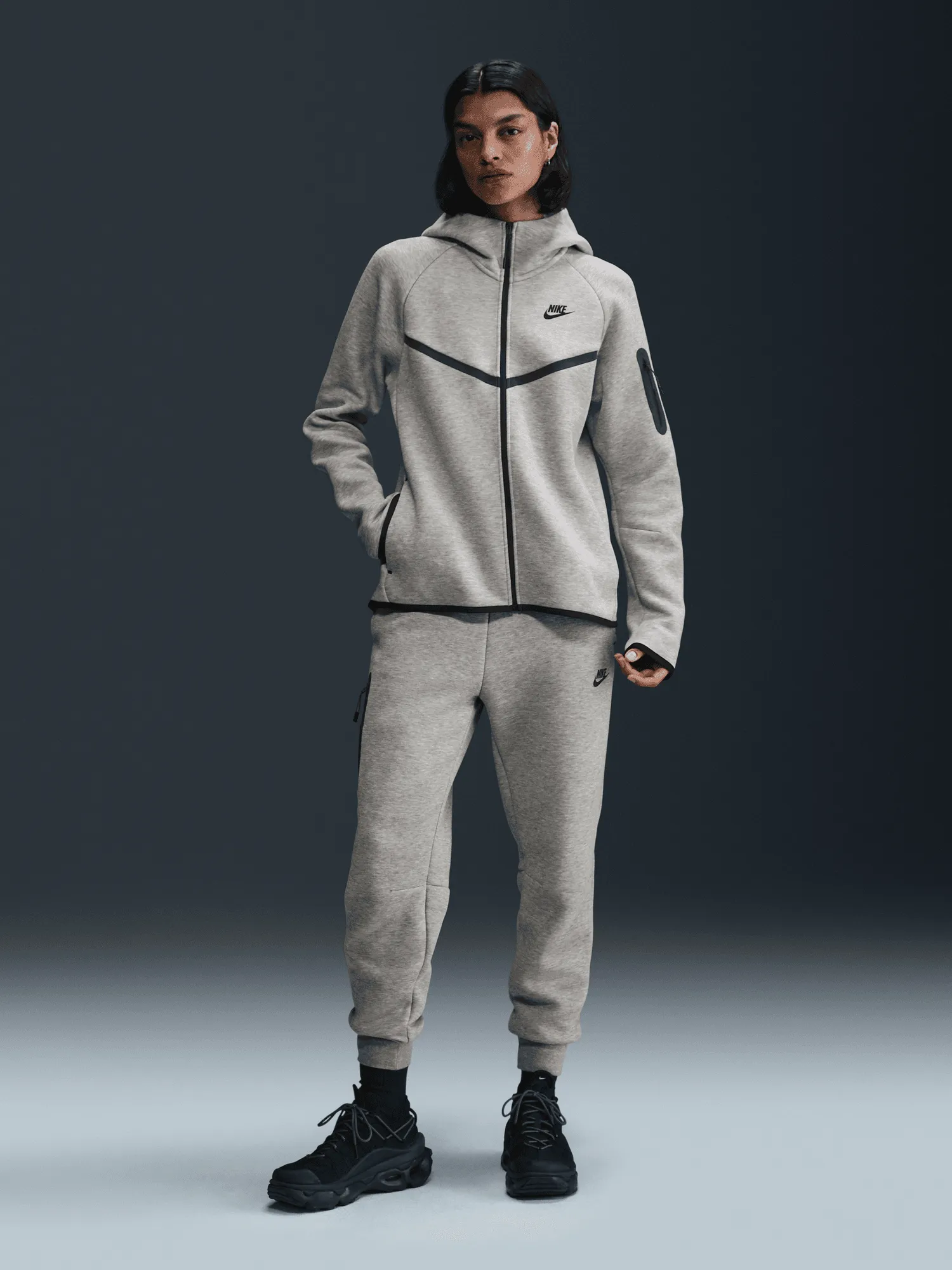 Black bear like Sportswear Tech Fleece Windrunner Full-Zip Hoodie