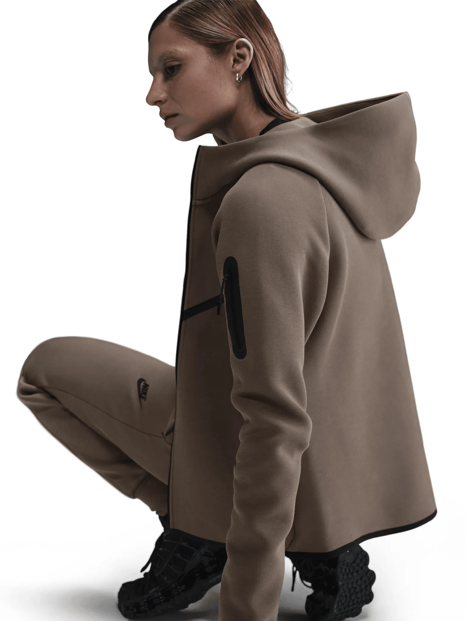 Arctic style Sportswear Tech Fleece Windrunner Full-Zip Hoodie