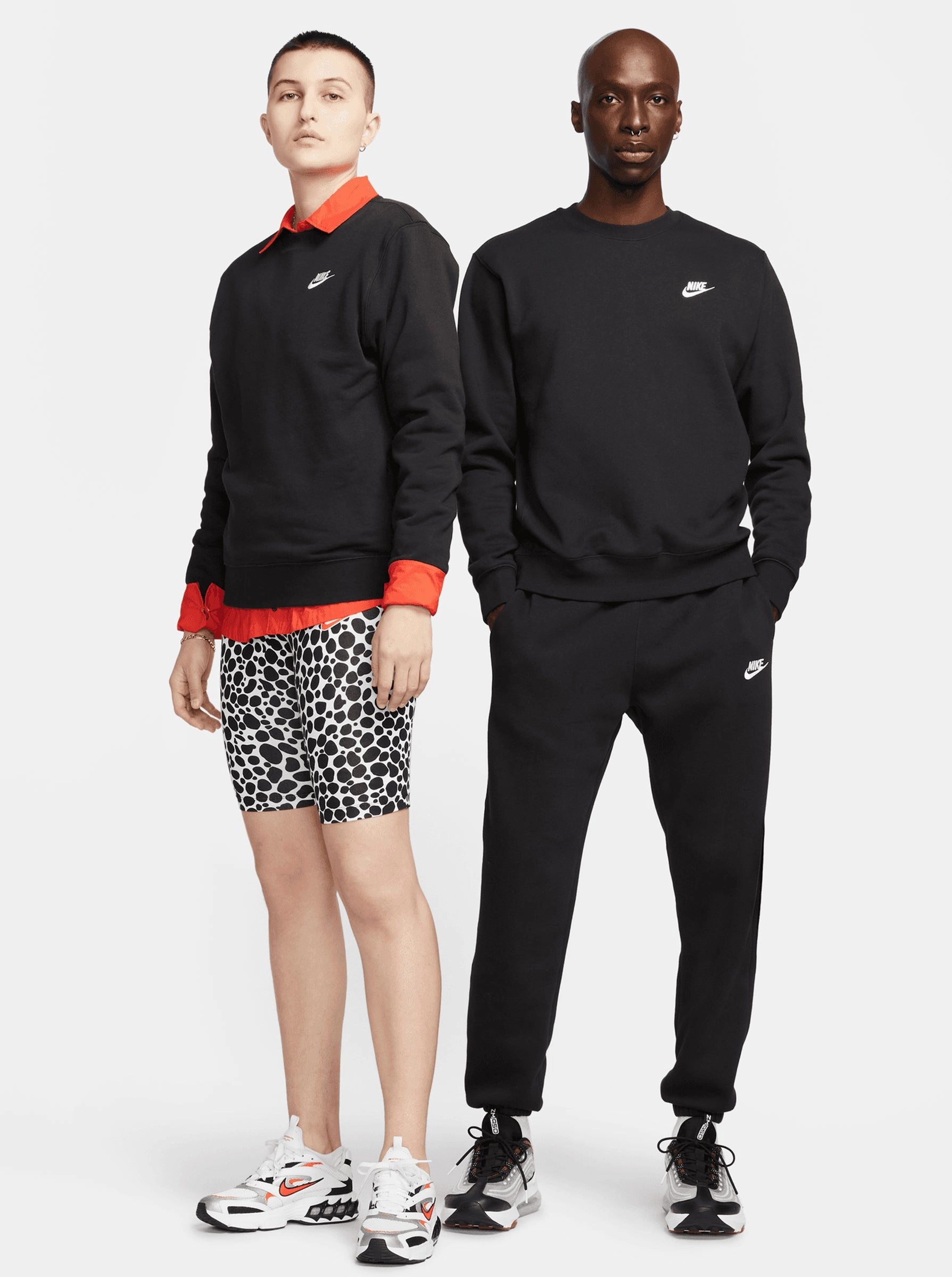 Sportswear Club Crew Neutral palette