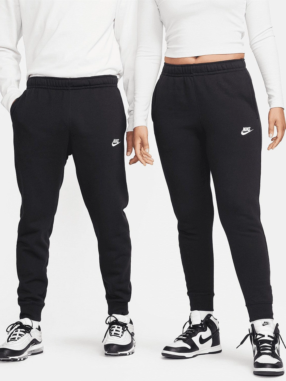 Sportswear Club Fleece Joggers Chilly Weather Fit Functional Comfort