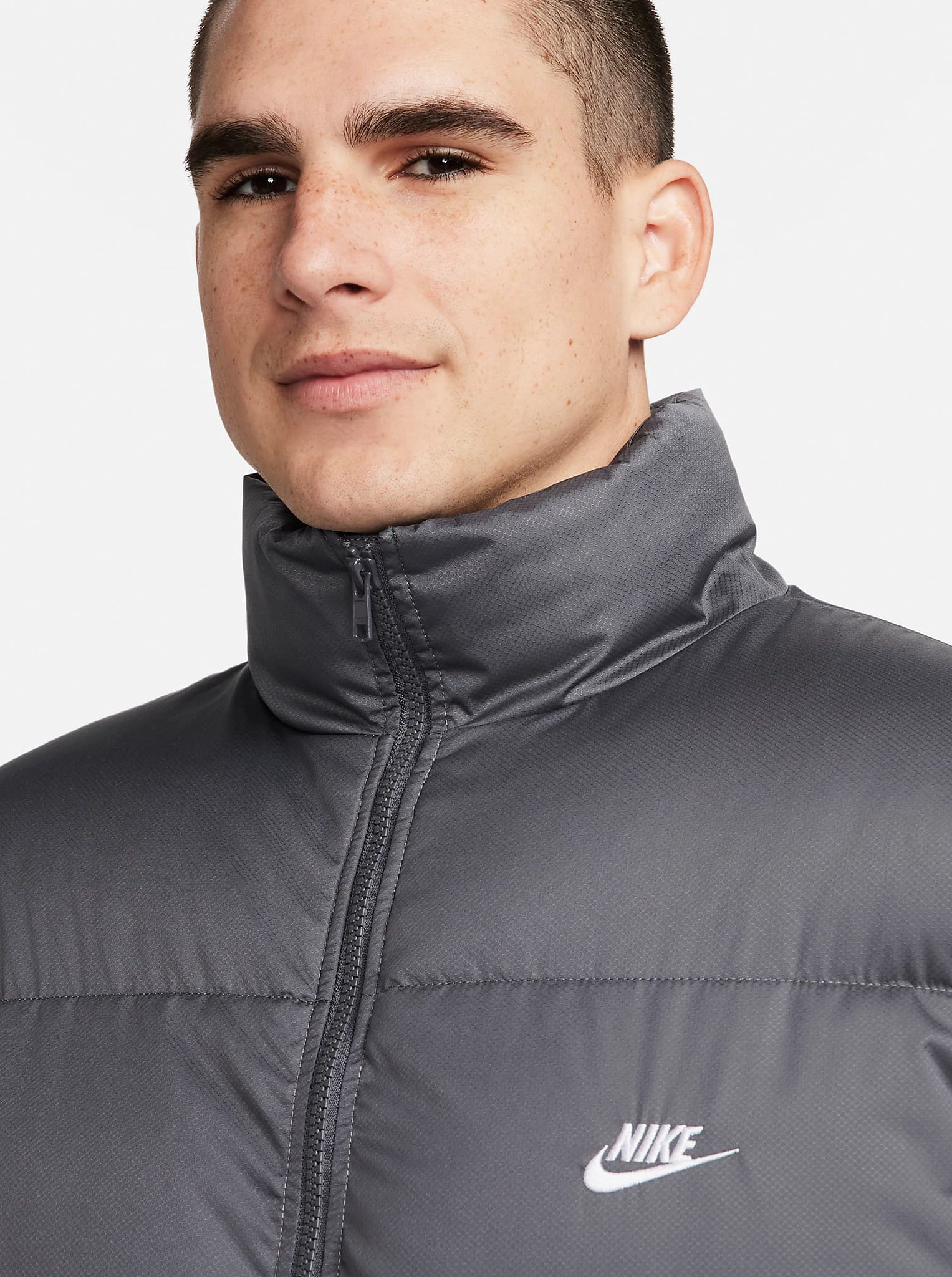 Sportswear Club Puffer Jacket suitable for beauty pageants Breathable Comfort