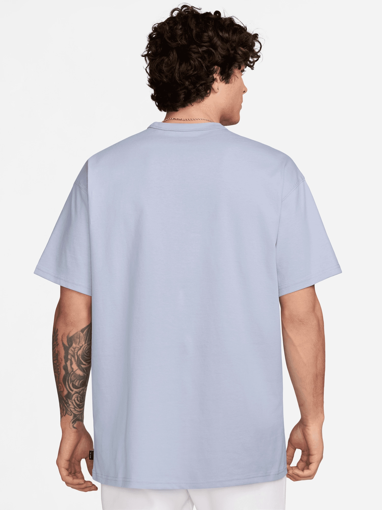 Sportswear Premium Essentials T-Shirt birthday party