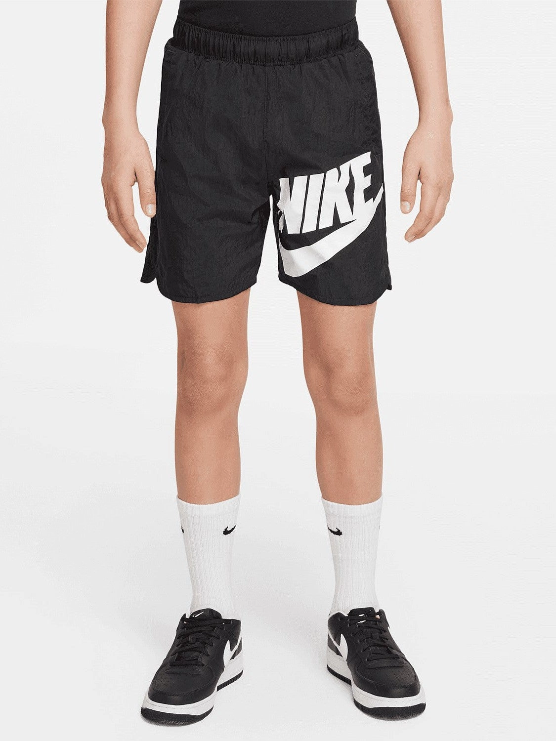 Sportswear Woven Shorts Youth Trendy Style Versatile Design