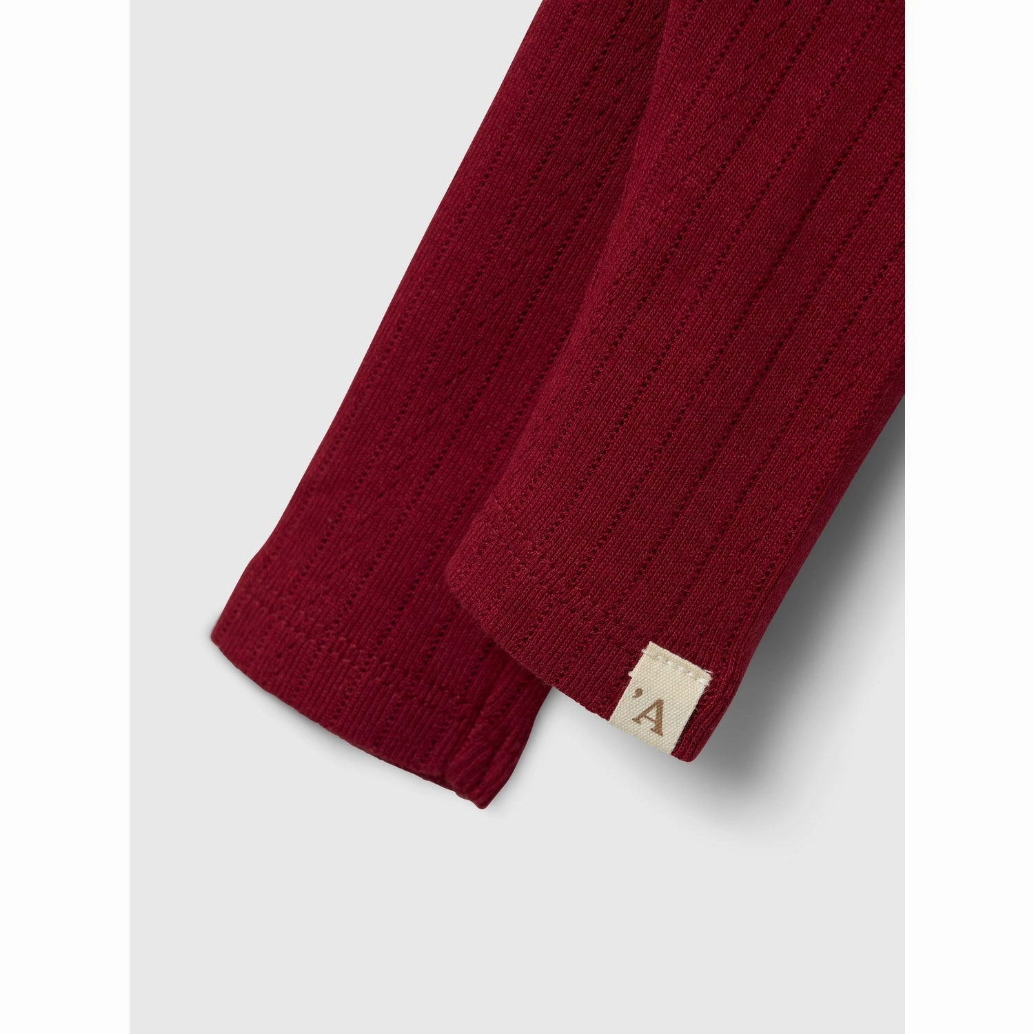 Cozy Comfort Fit Grip Band Lil'Atelier Red Dahlia Rachel Nam Slim Leggings