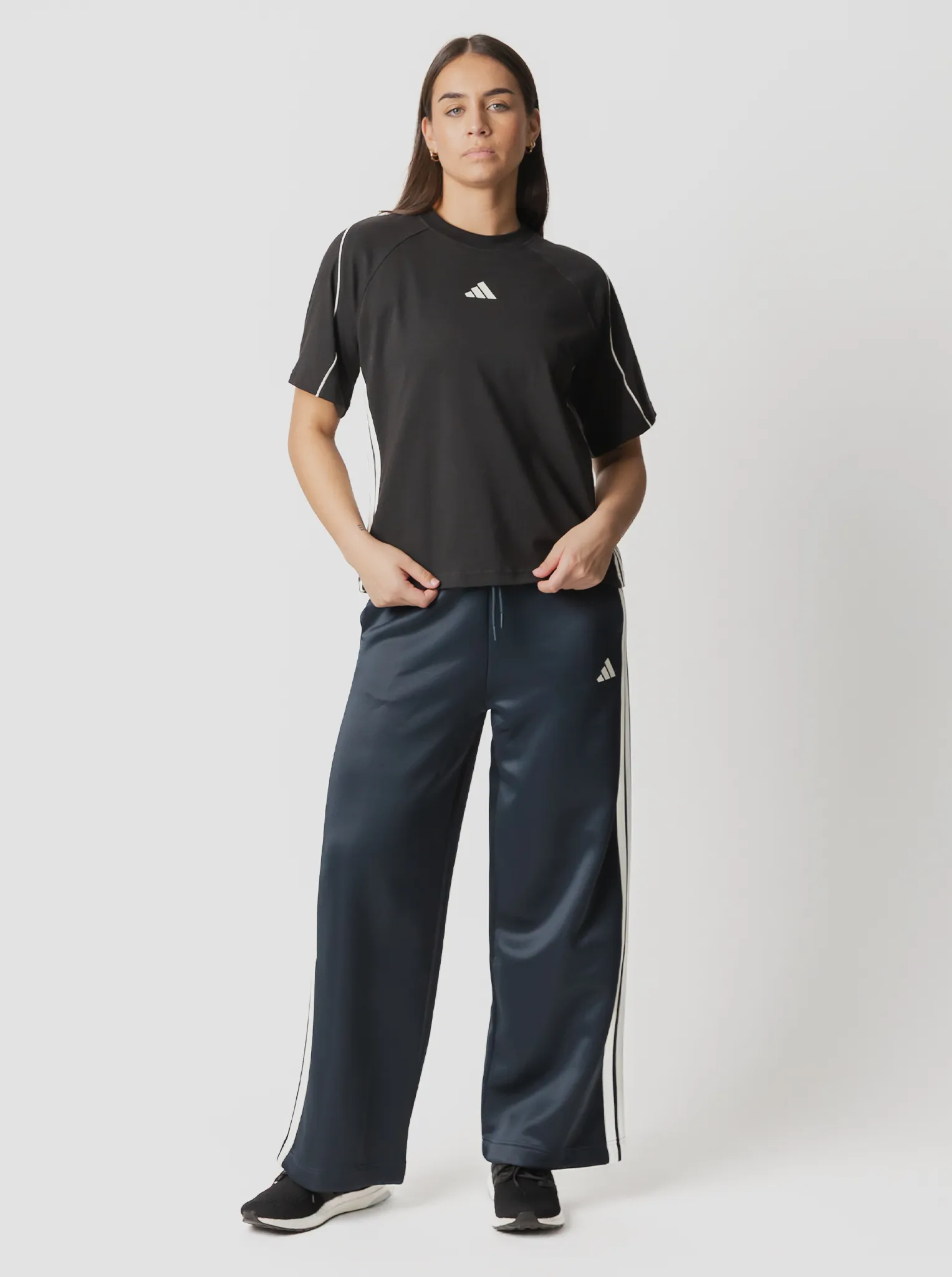 Sleek Design Tapered Look Stadium 3-Stripes Track Pants