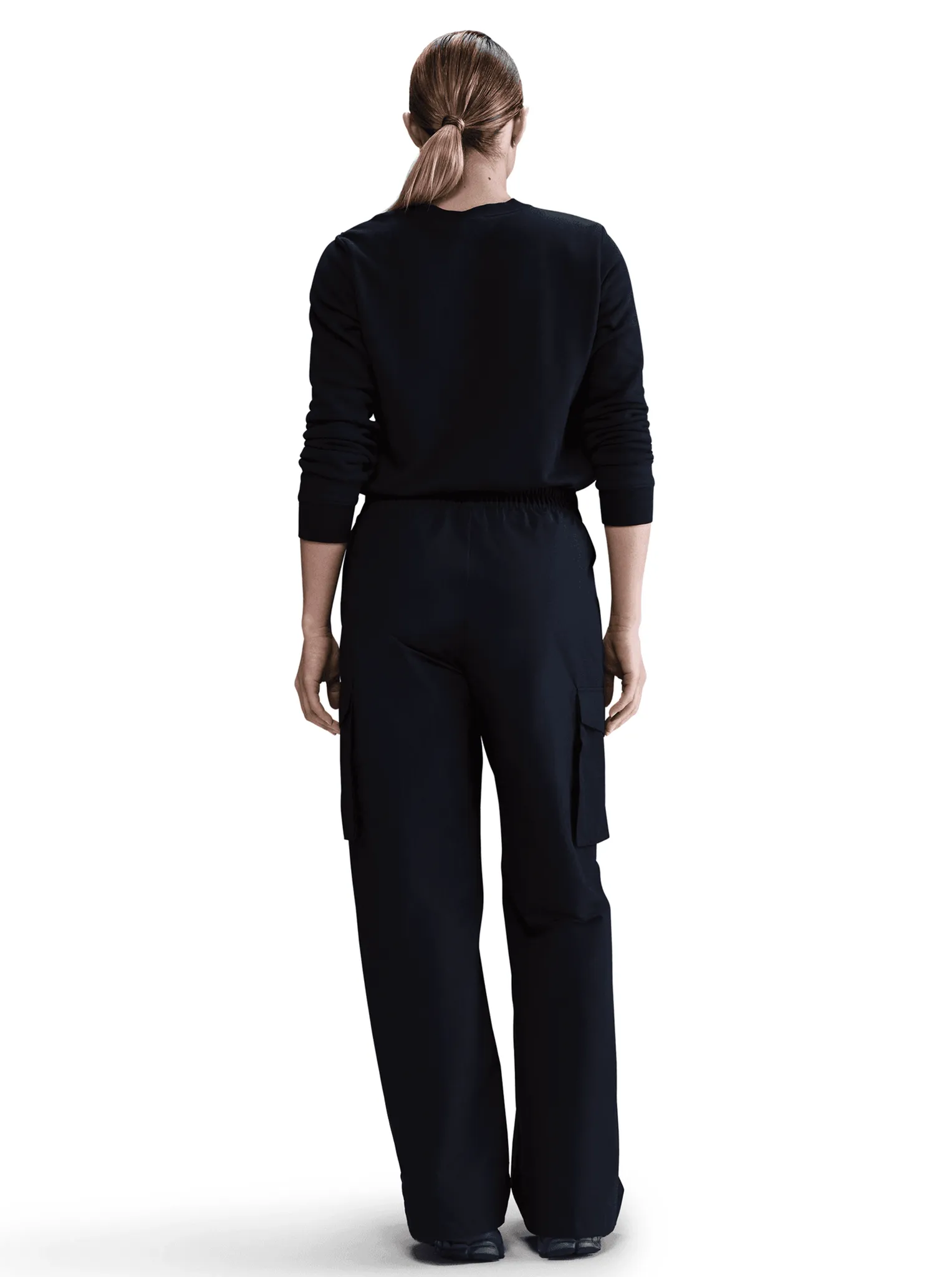 Sportswear Club Fleece Crew-Neck Sweatshirt Kangaroo Pocket Style Urban Utility