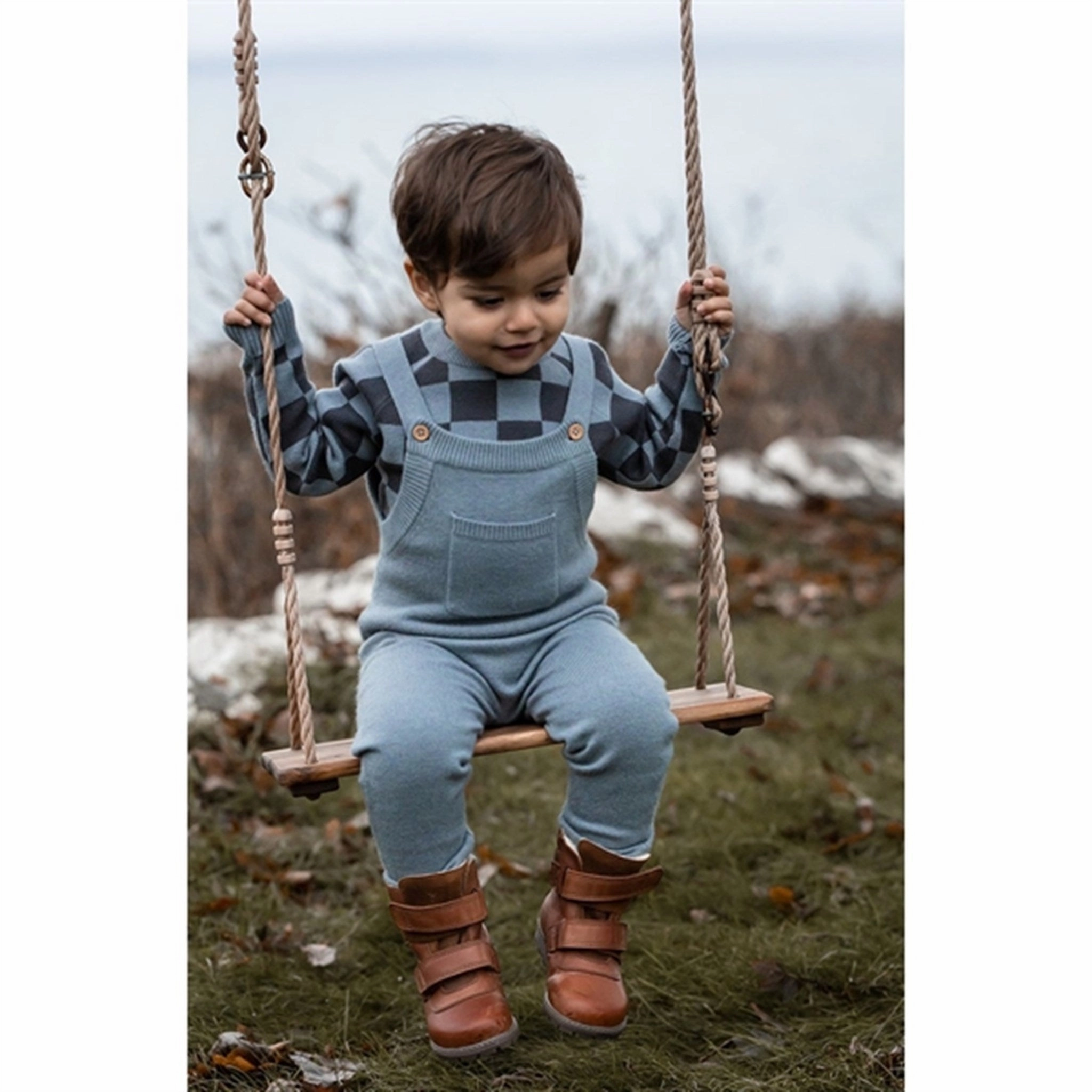 Fliink Monument Benna Overall Easy Care Fabric Finish