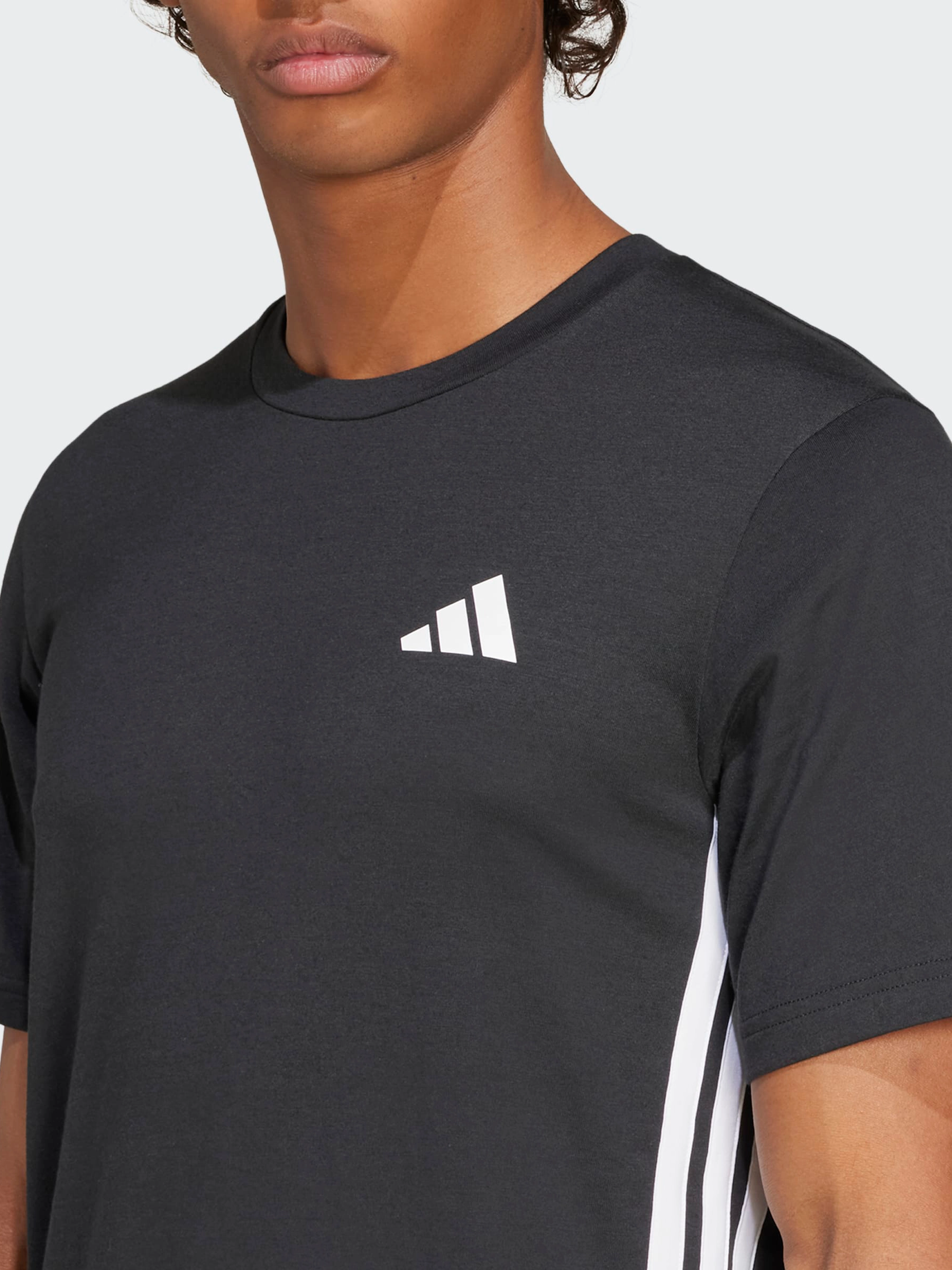 Casual Layer Train Essentials Training Feelready 3-Stripes T-Shirt