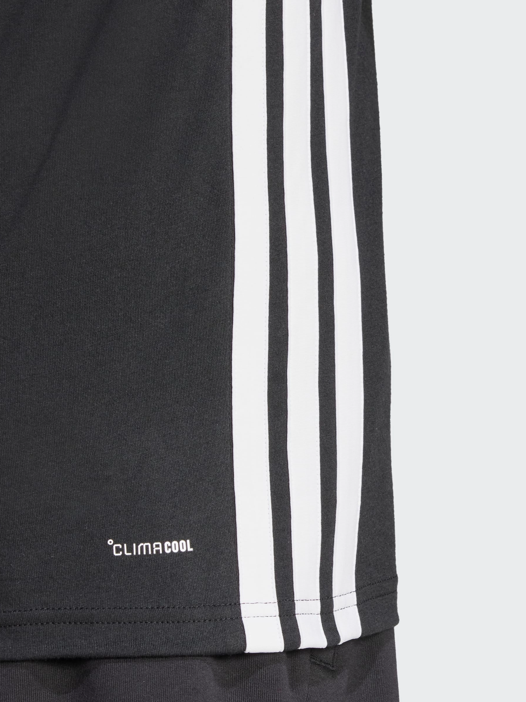 Train Essentials Training Feelready 3-Stripes T-Shirt Beachwear Chic Look