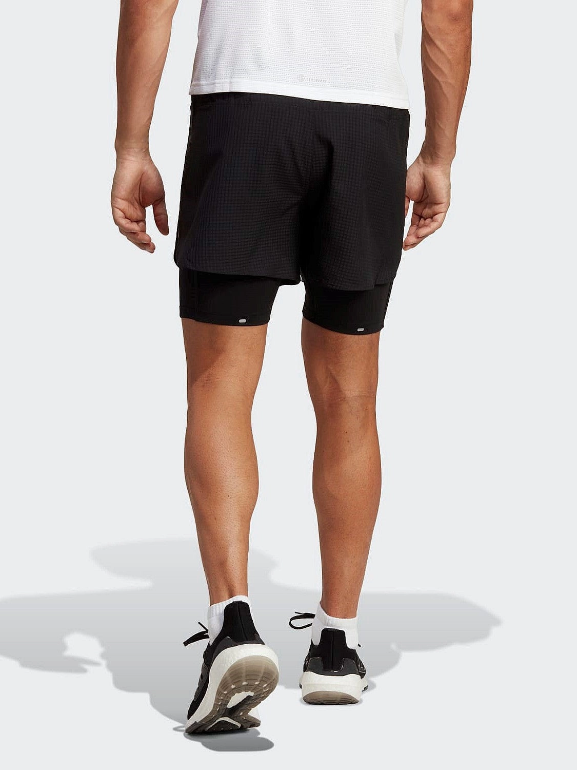 Designed for Running 2-in-1 Shorts men's fashion Ventilated Mesh Panels