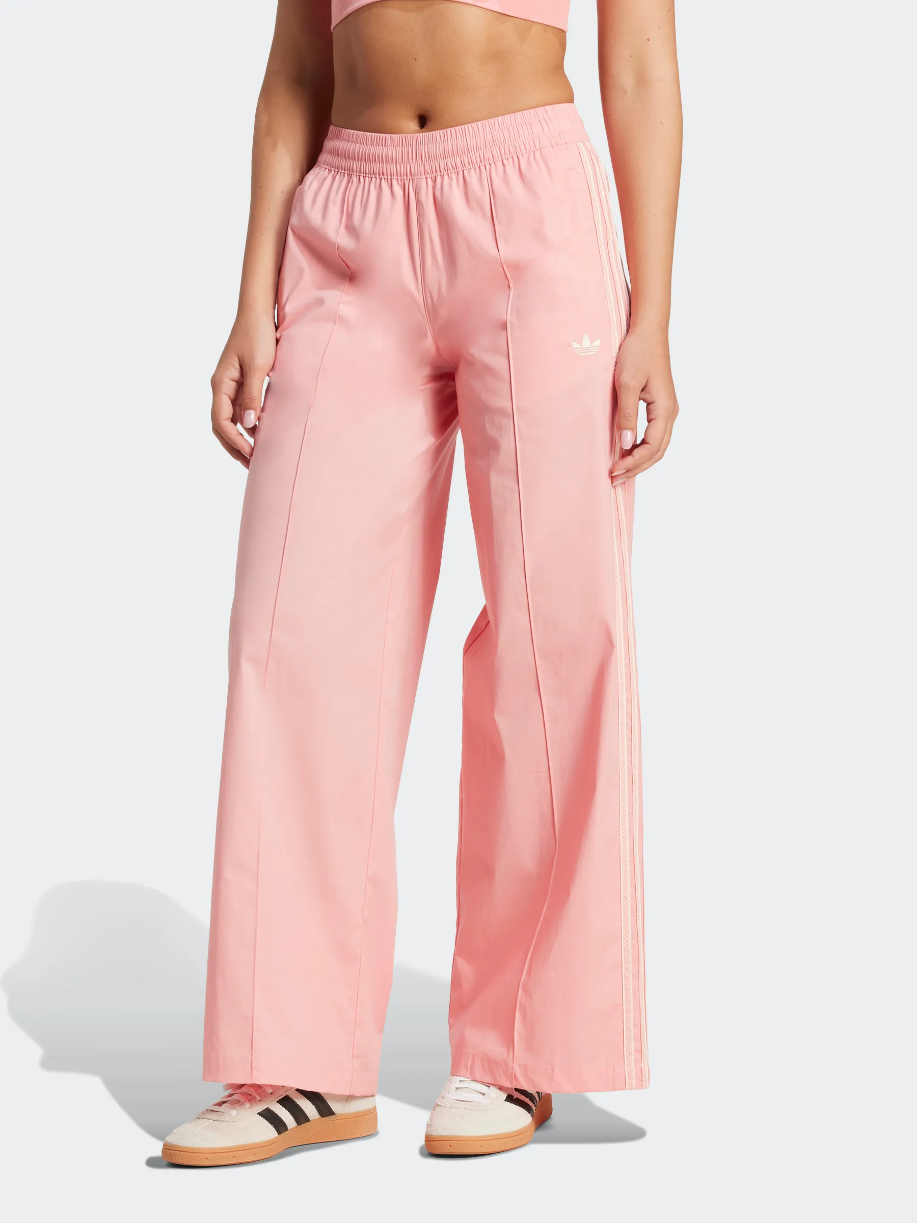 Summer Glow Joggers Timeless Look Outdoor Essentials