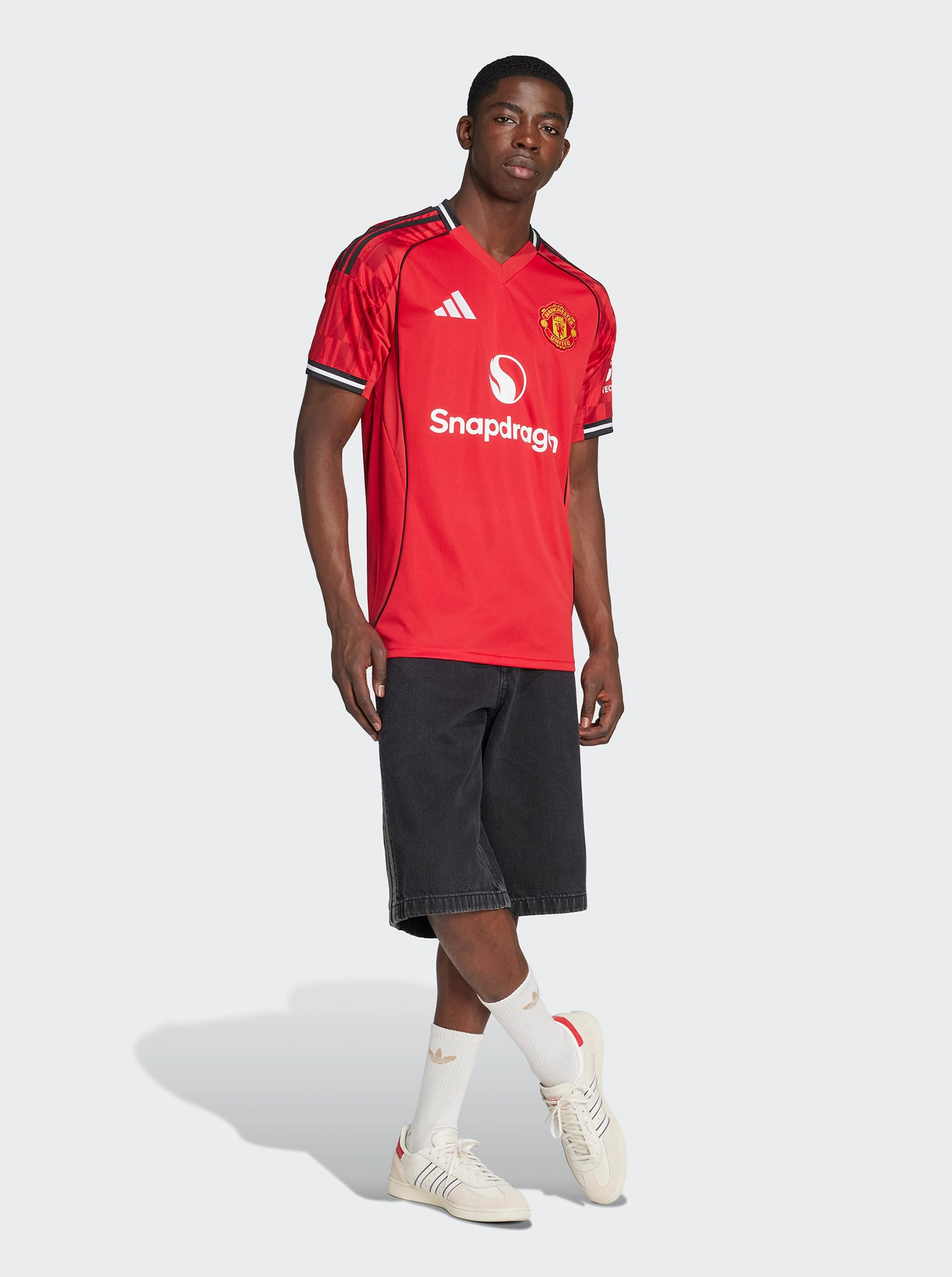 Manchester United 25/26 Home Jersey Flexible Collar
