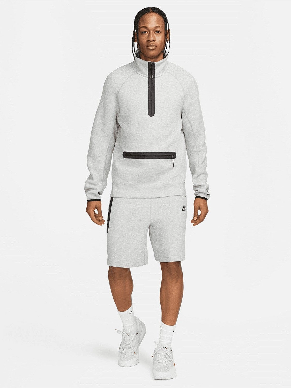 High Durability Blend DoubleLayeredKnees Tech Fleece Shorts