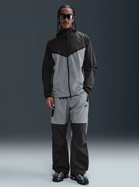 Tech Woven Jacket Adjustable Hood Spread