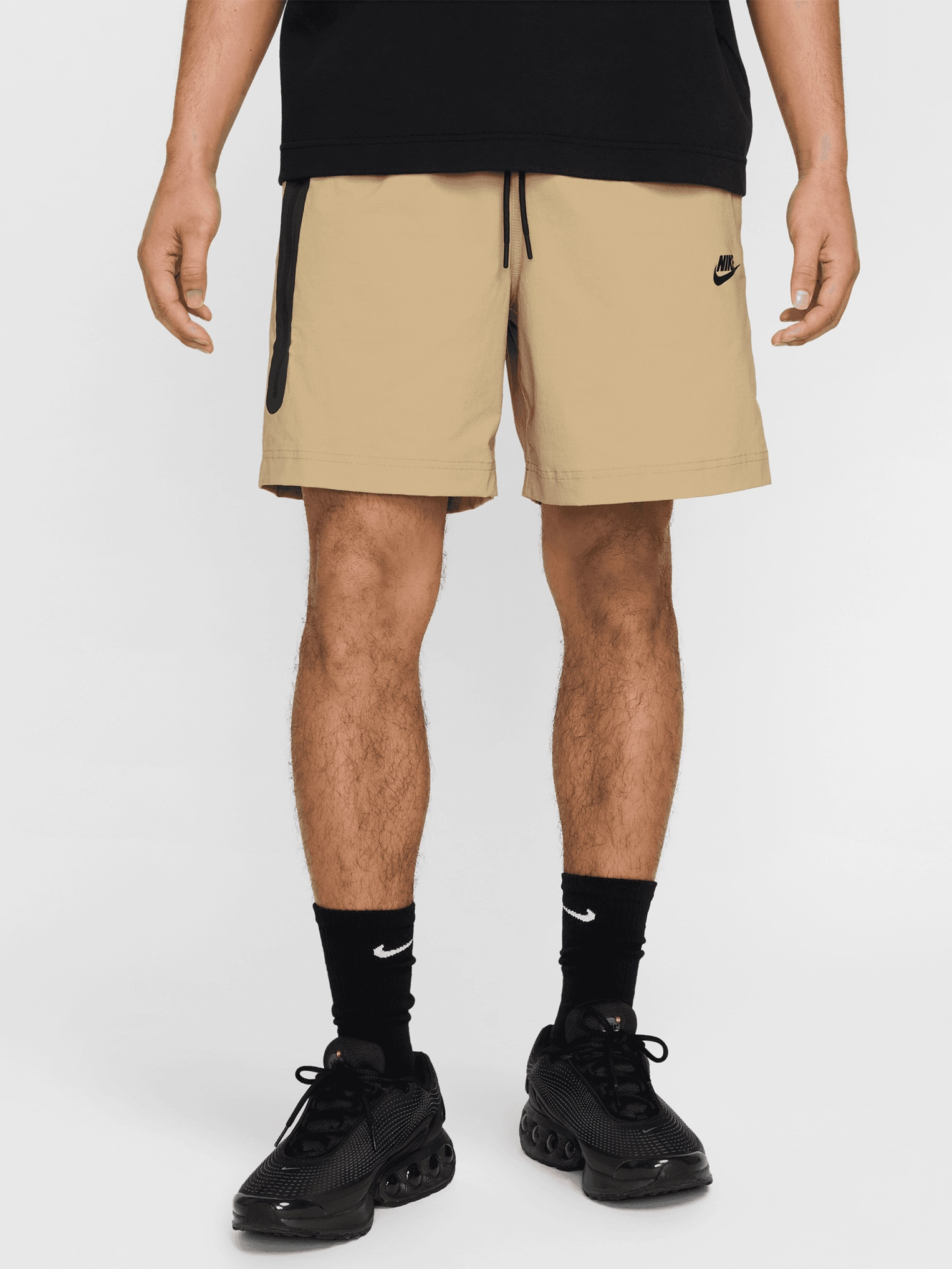 Tech Woven Shorts Ripstop Material Sport Fit