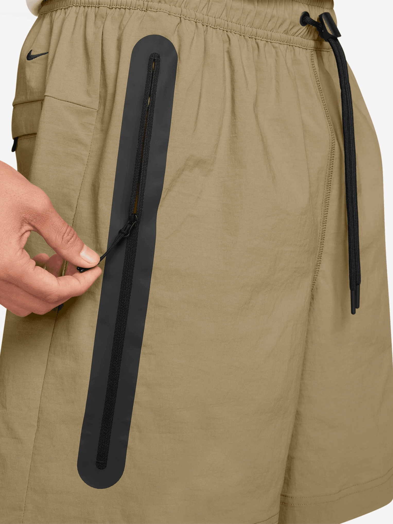 Tech Woven Shorts RollUpFasten