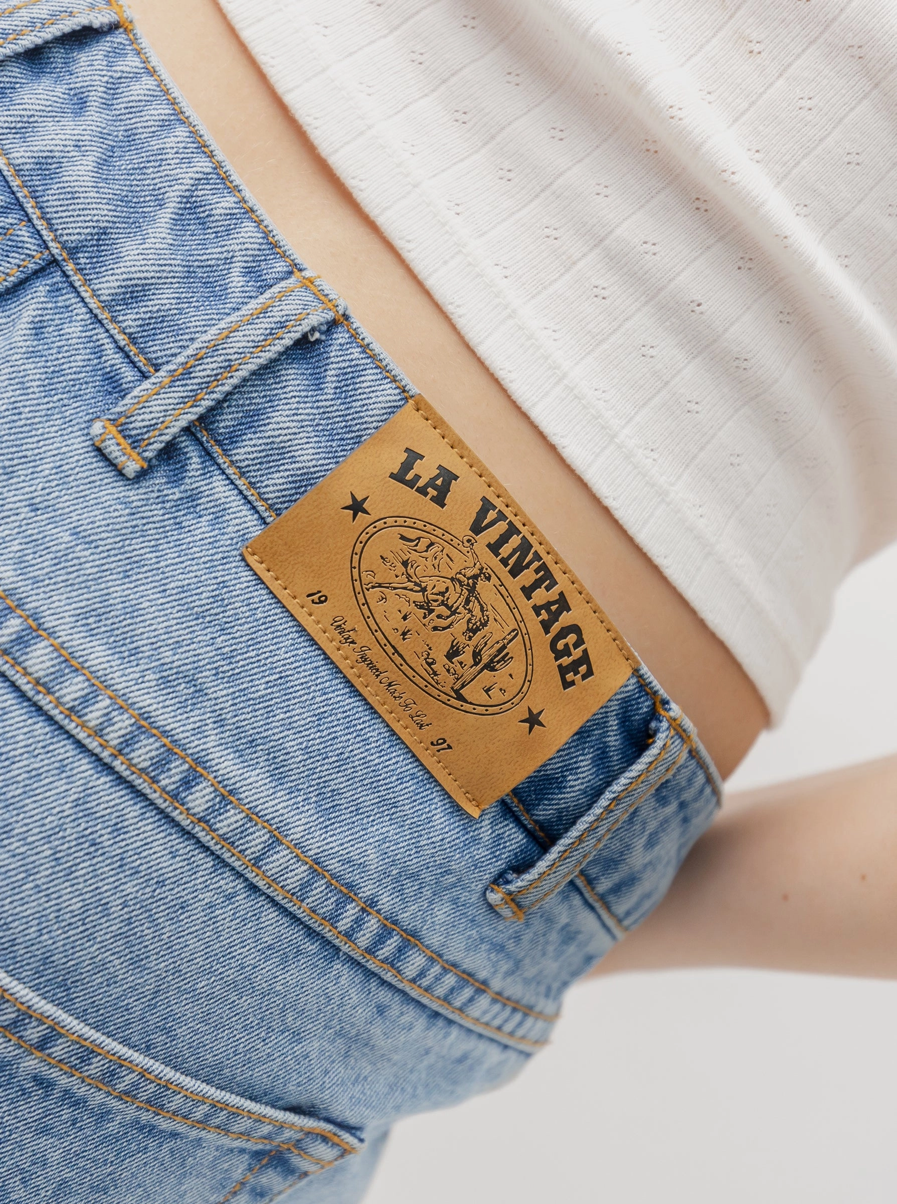 Relaxed Denim Jeans Durable Construction