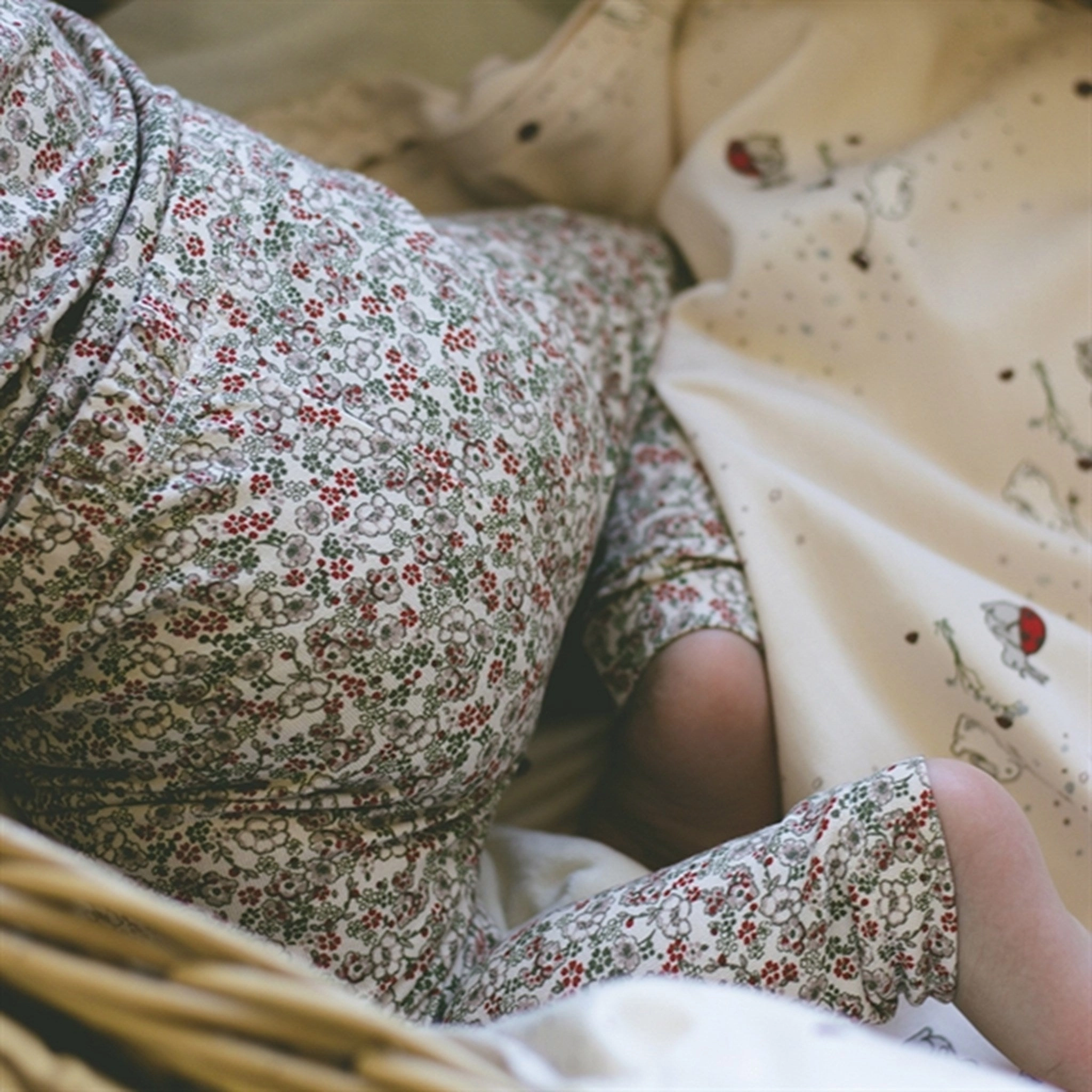 That's Mine Bouquet Rouge Elois Leggings Flexible Wear Evening Walk