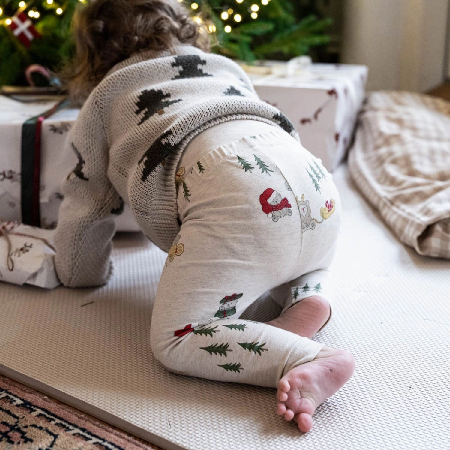 Mid Rise Support That's Mine Christmas Polar Bear Miley Leggings