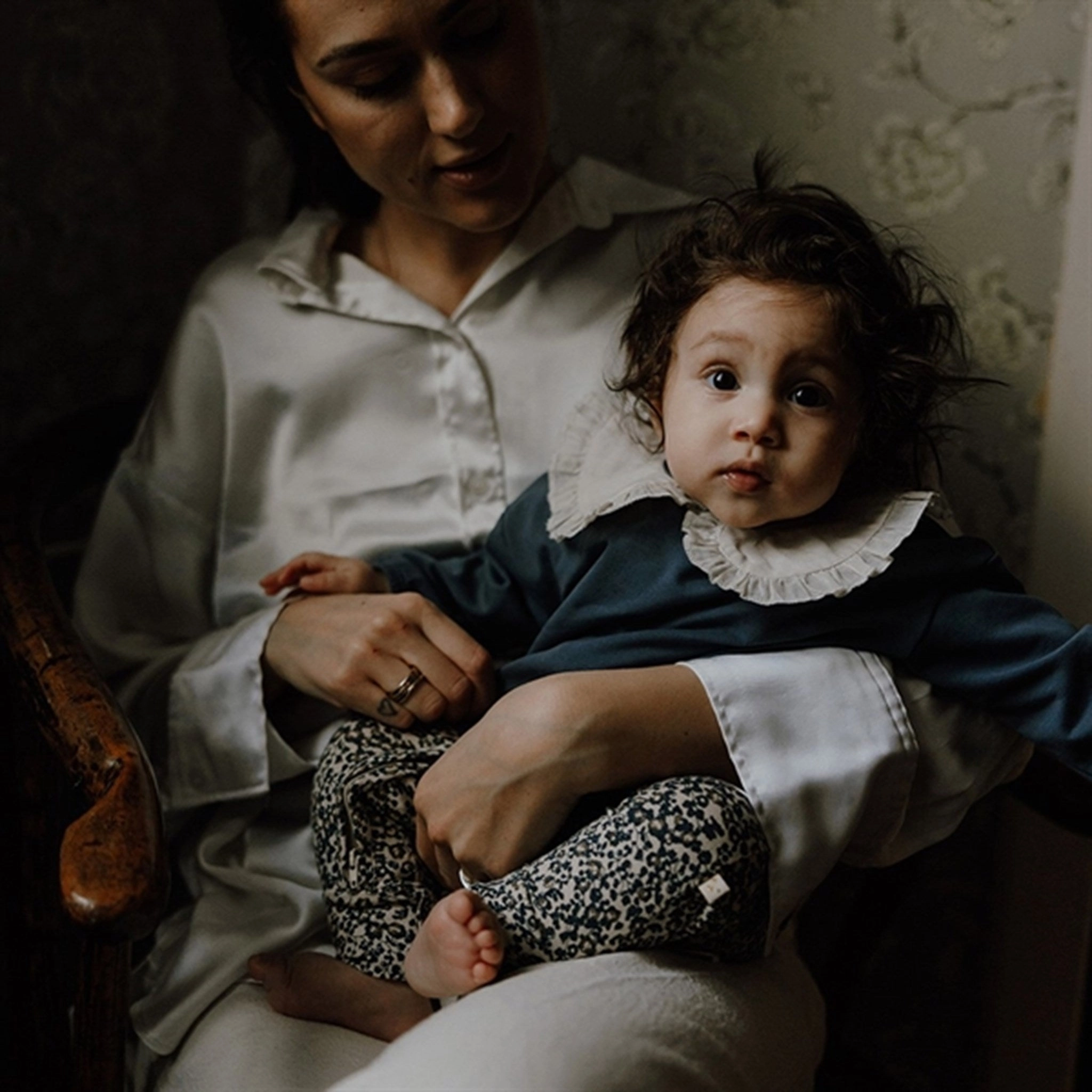 That's Mine Flores Sandshell/Blue Elois Leggings Yoga Inspired luxe feel