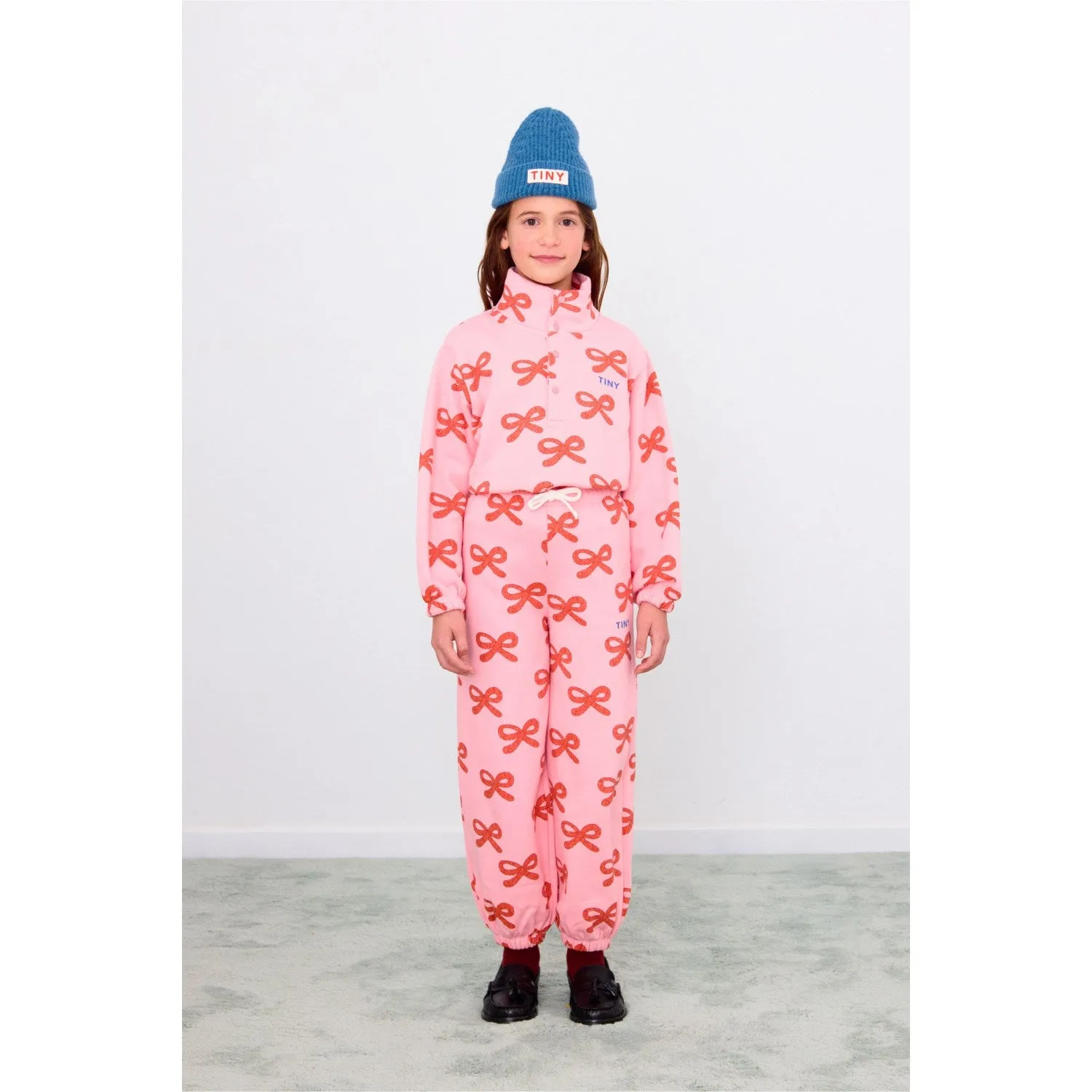 Dust mite resistant TinyCottons Pink Worms Sweatpant